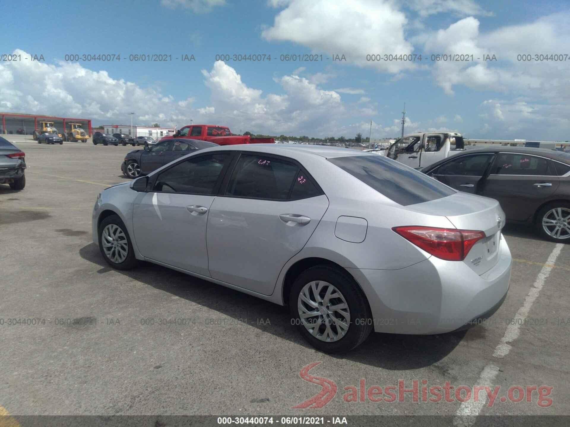 2T1BURHE9KC210557 2019 TOYOTA COROLLA