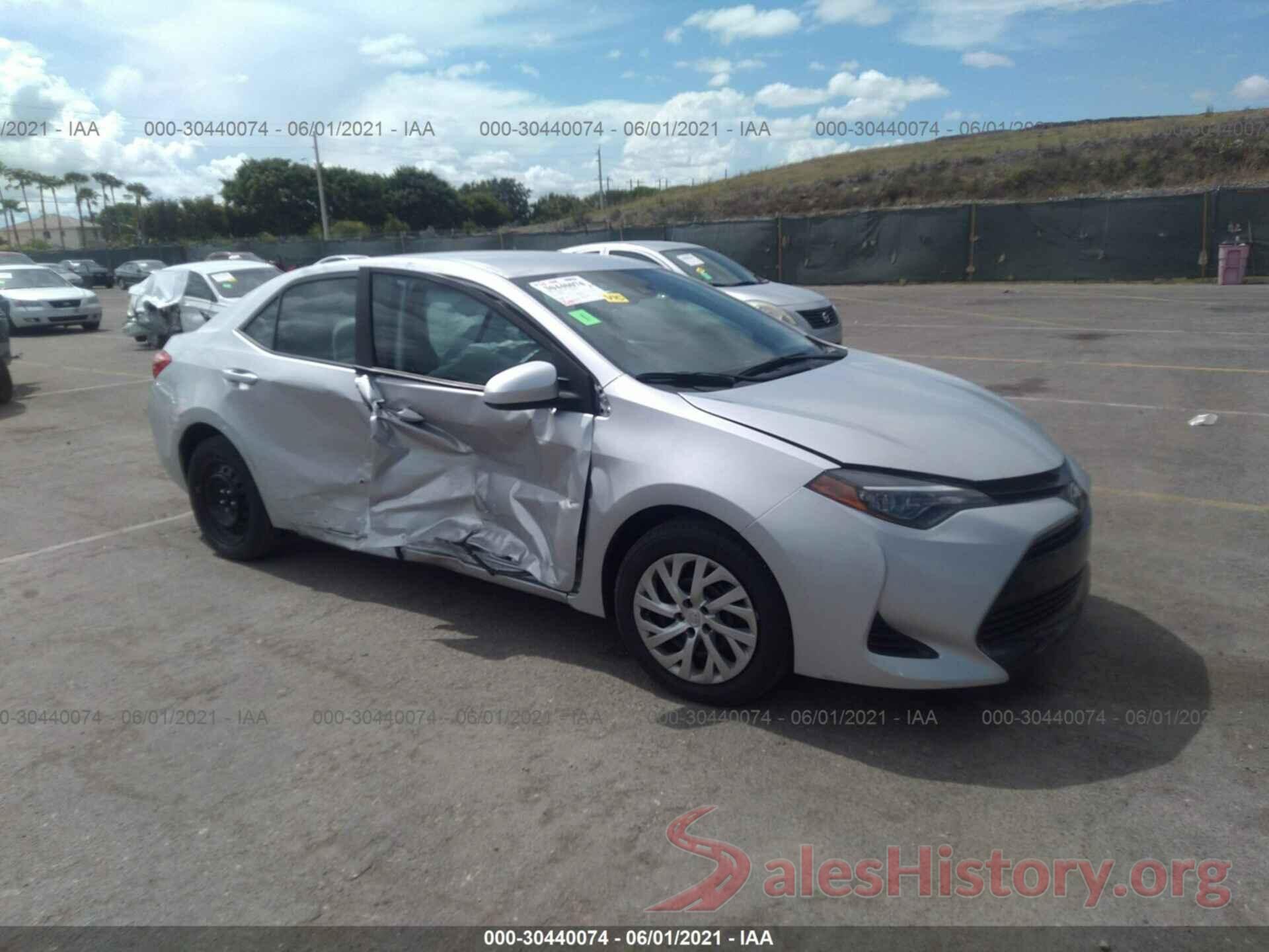 2T1BURHE9KC210557 2019 TOYOTA COROLLA