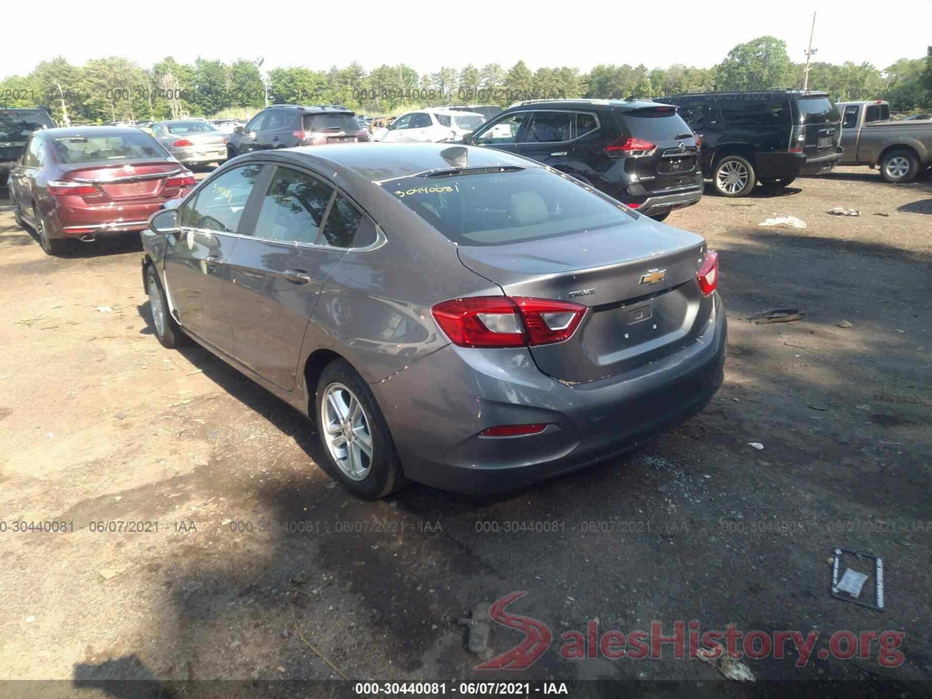 1G1BE5SM8J7144324 2018 CHEVROLET CRUZE