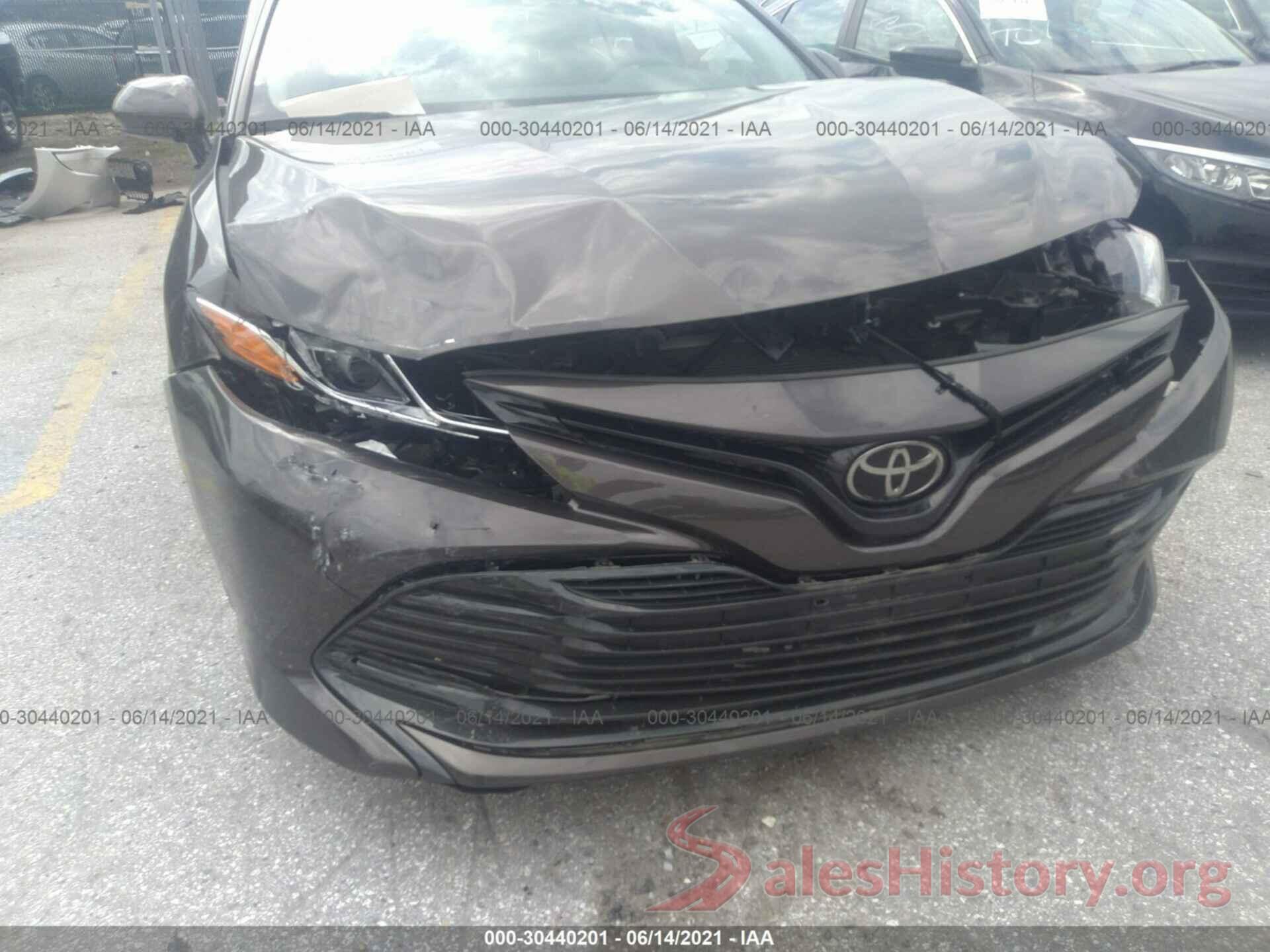 4T1B11HK8KU710112 2019 TOYOTA CAMRY