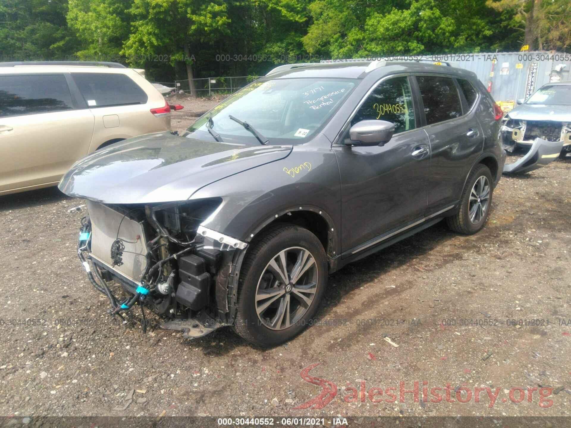 5N1AT2MV0HC827161 2017 NISSAN ROGUE