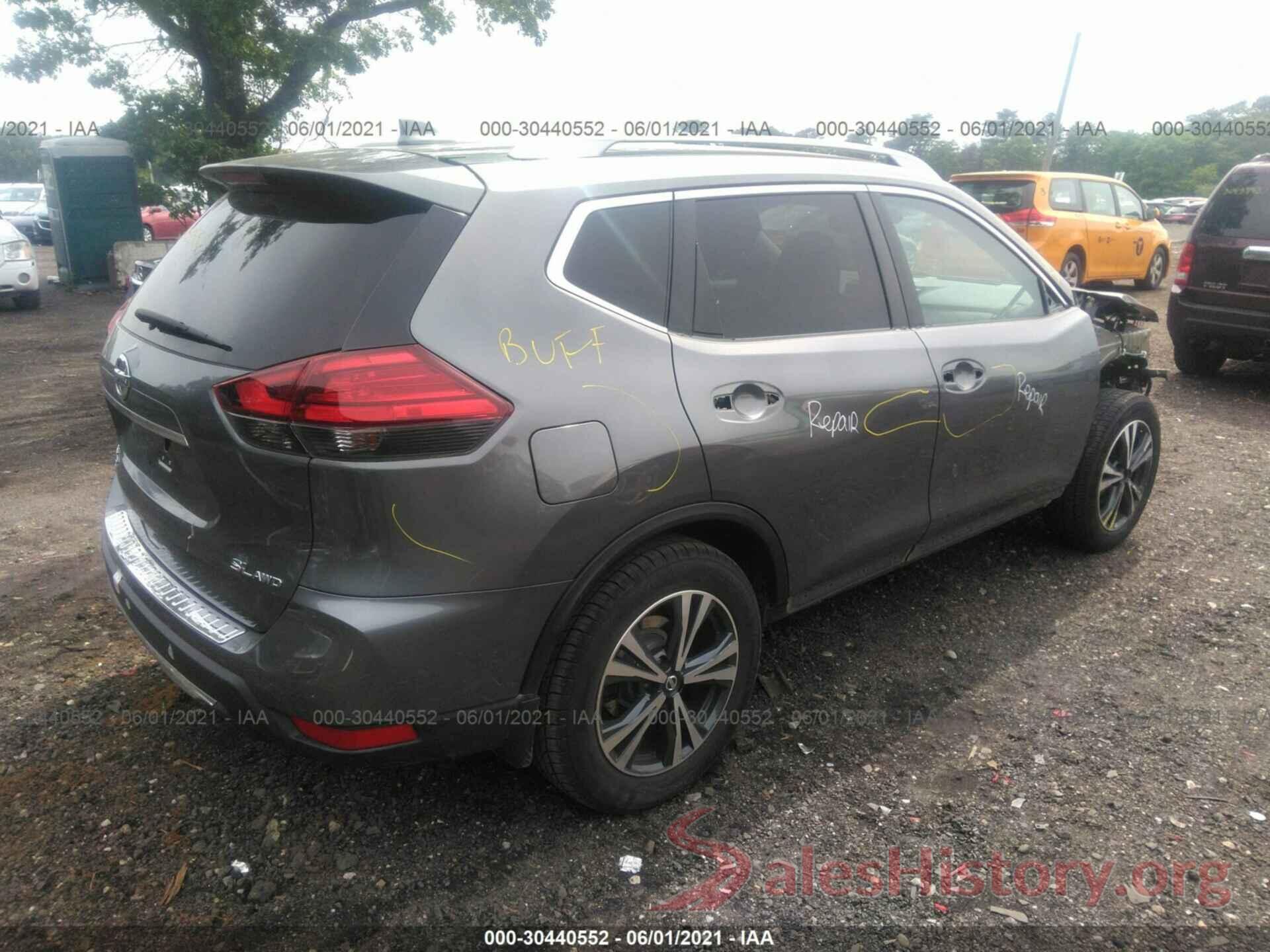 5N1AT2MV0HC827161 2017 NISSAN ROGUE