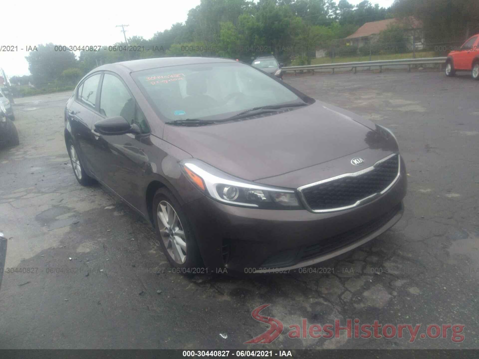 3KPFL4A70HE077846 2017 KIA FORTE