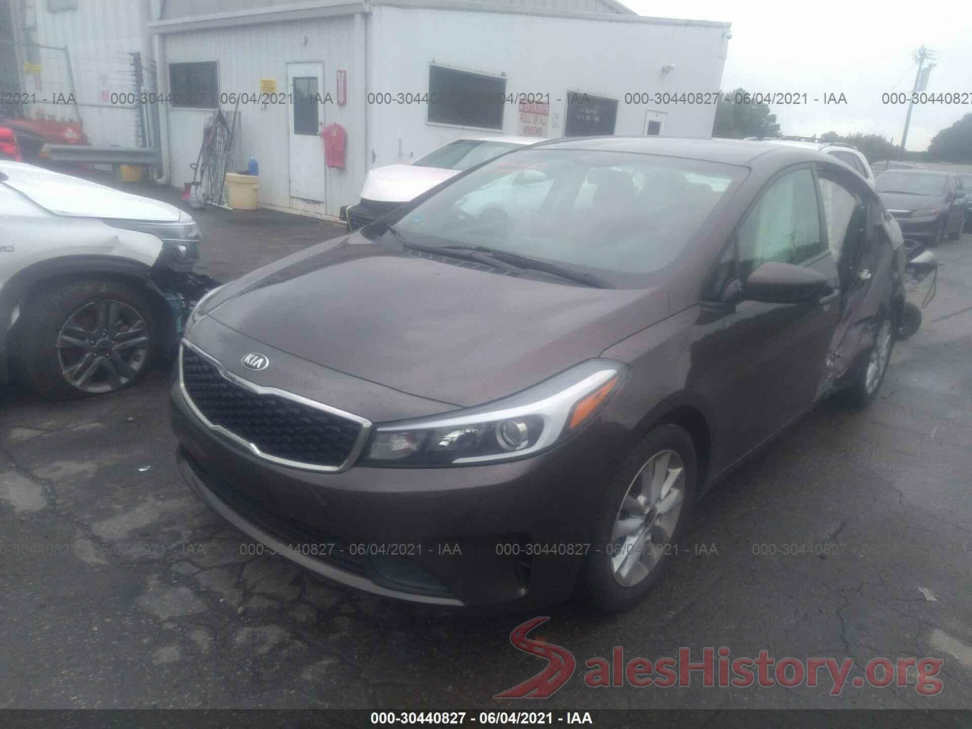 3KPFL4A70HE077846 2017 KIA FORTE