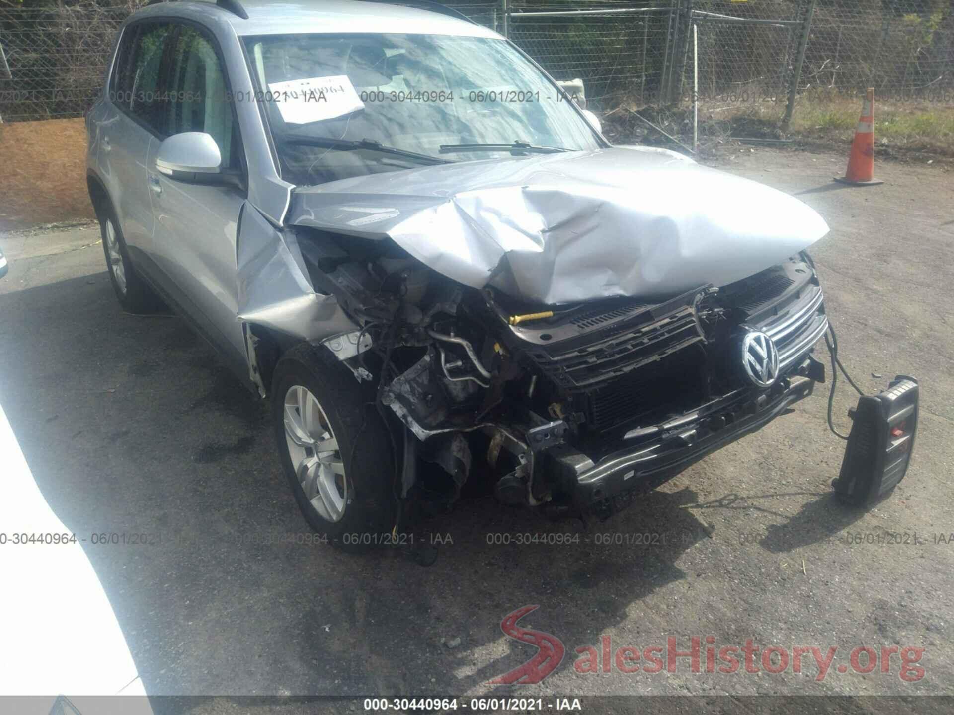 WVGBV7AX3HK013612 2017 VOLKSWAGEN TIGUAN