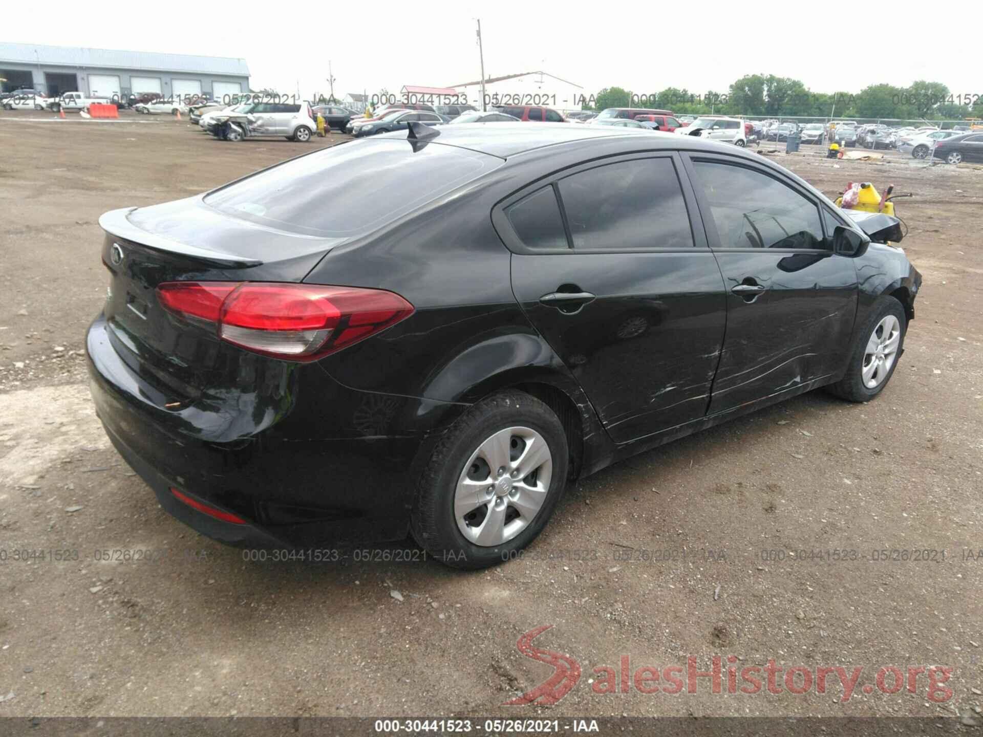 3KPFK4A72JE229831 2018 KIA FORTE