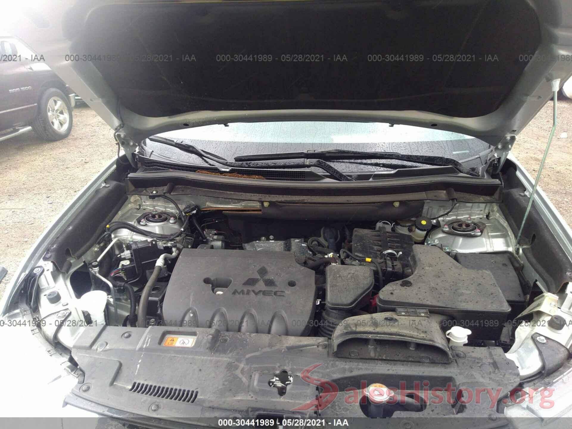 JA4AD3A32LZ031702 2020 MITSUBISHI OUTLANDER