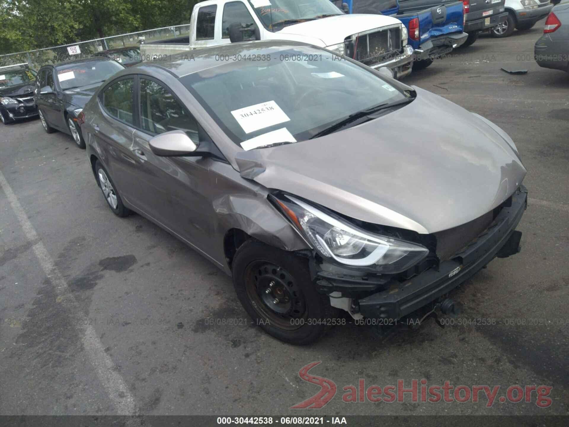 5NPDH4AE4GH702766 2016 HYUNDAI ELANTRA