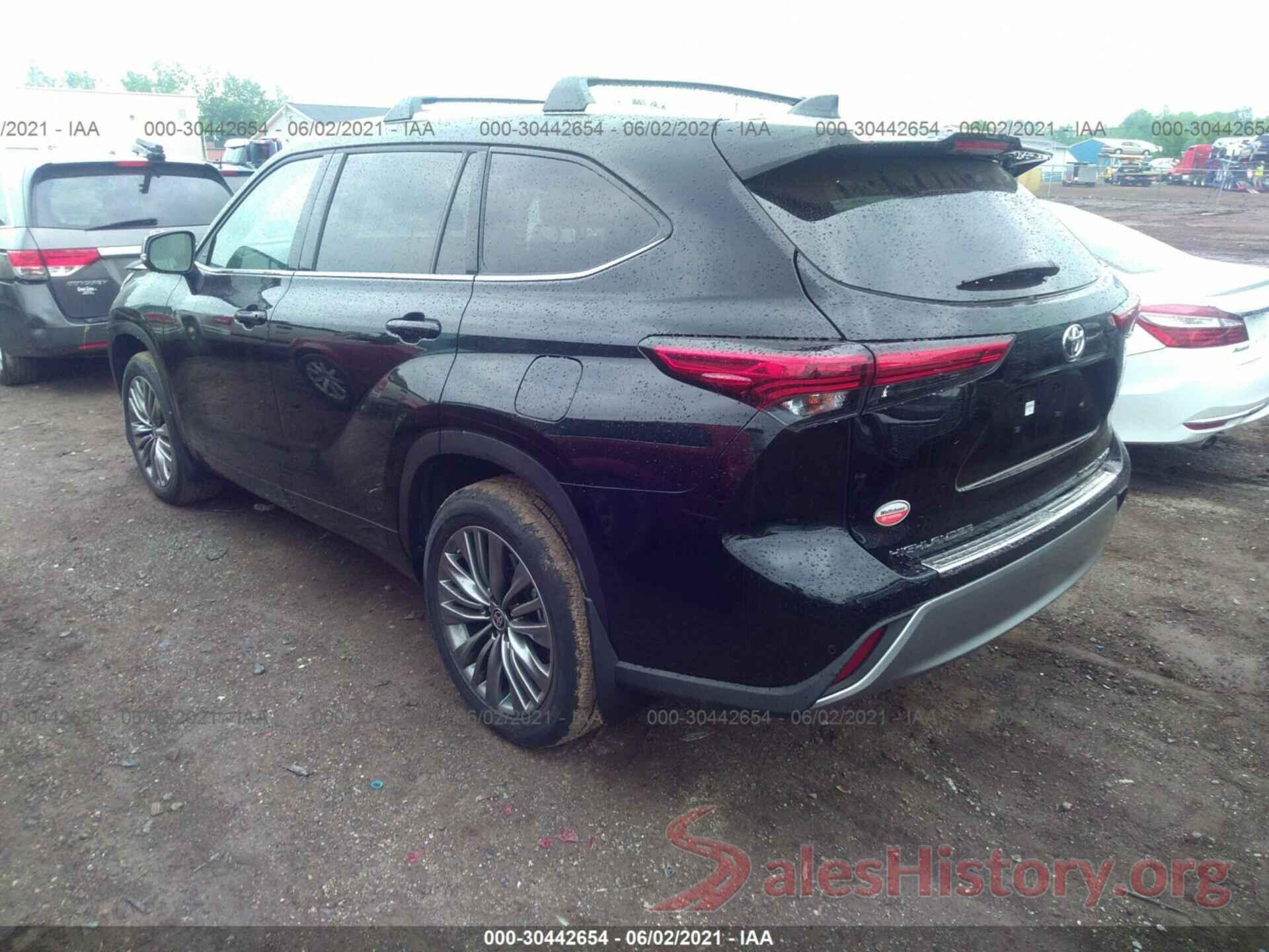 5TDFZRBH7MS101269 2021 TOYOTA HIGHLANDER