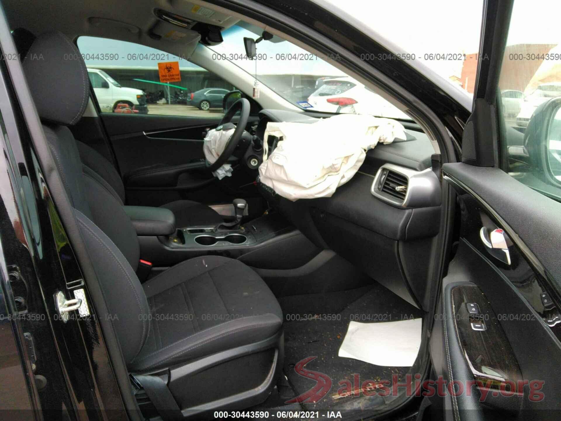 5XYPG4A32KG586904 2019 KIA SORENTO