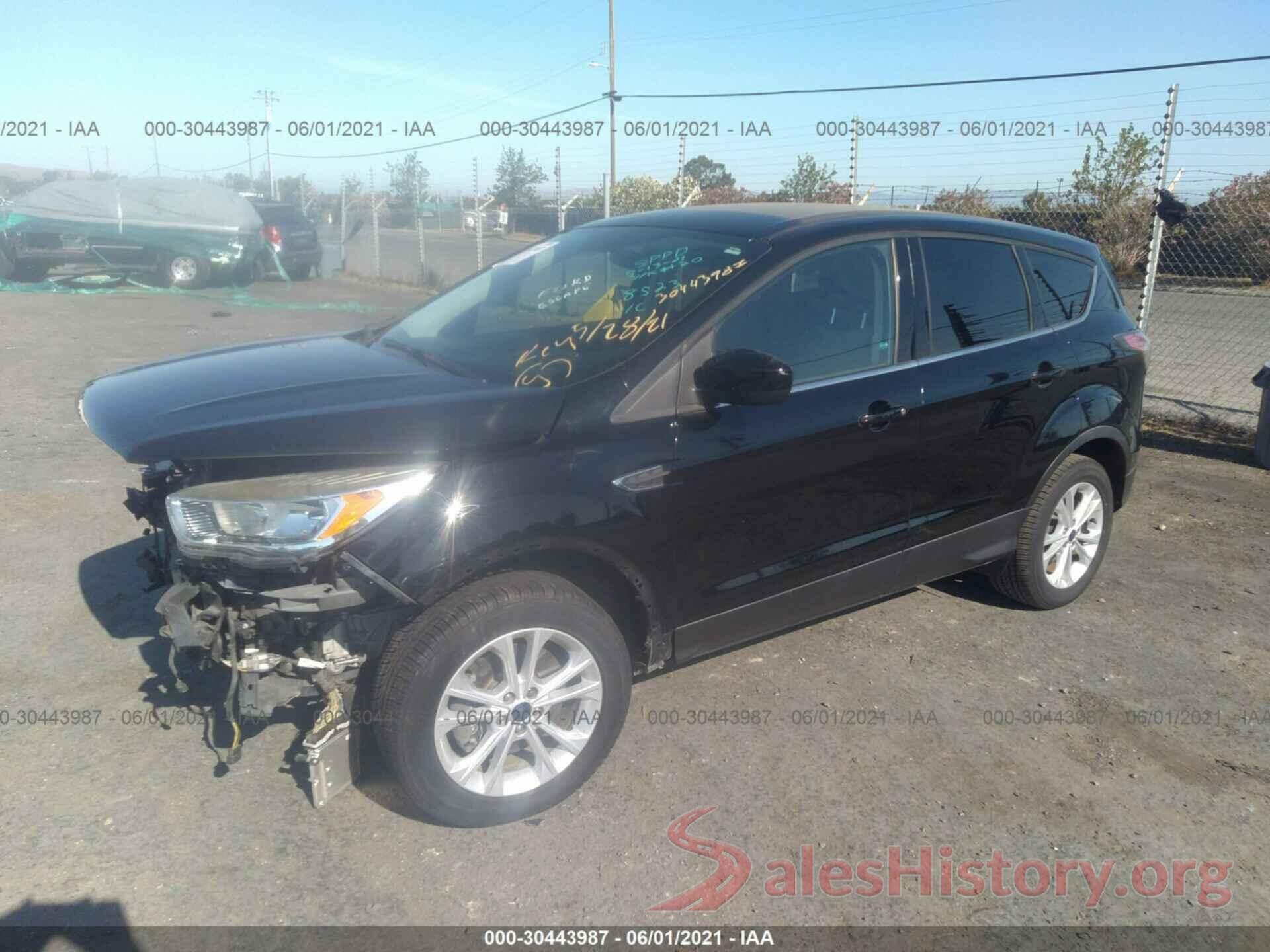 1FMCU9G92HUA28523 2017 FORD ESCAPE