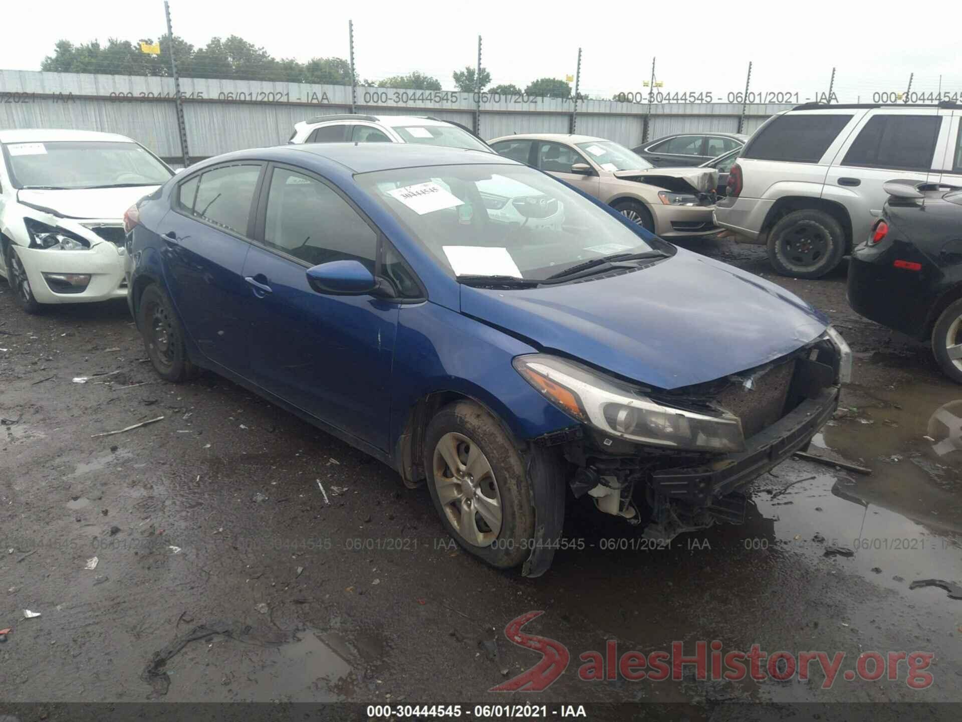 3KPFK4A76HE037919 2017 KIA FORTE