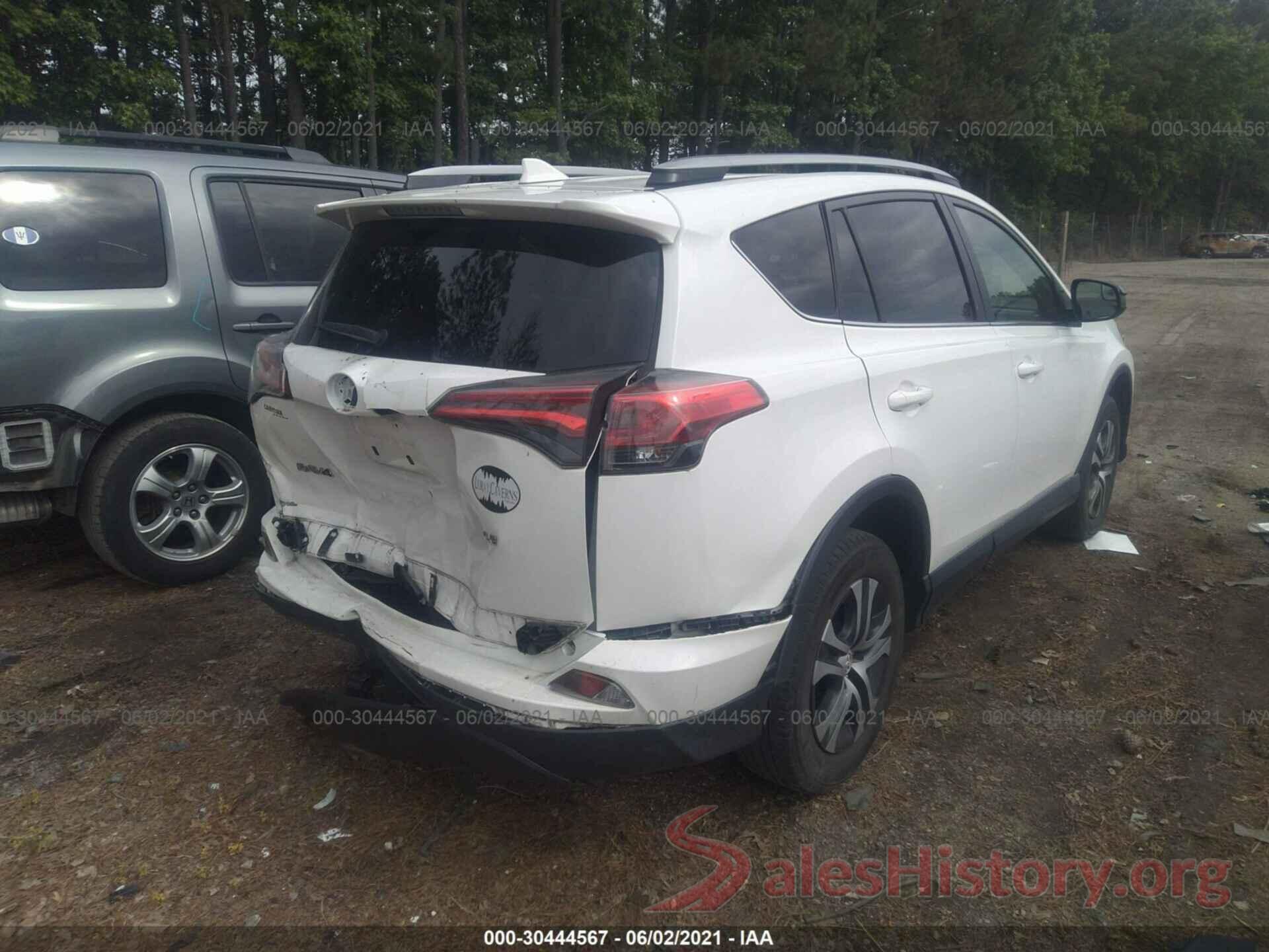 JTMZFREV7HJ127011 2017 TOYOTA RAV4