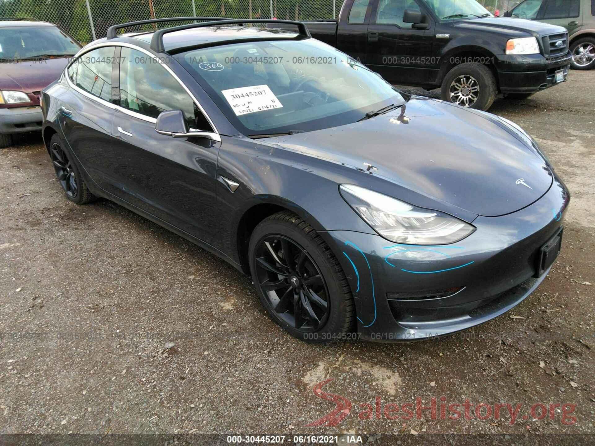 5YJ3E1EA7JF028175 2018 TESLA MODEL 3