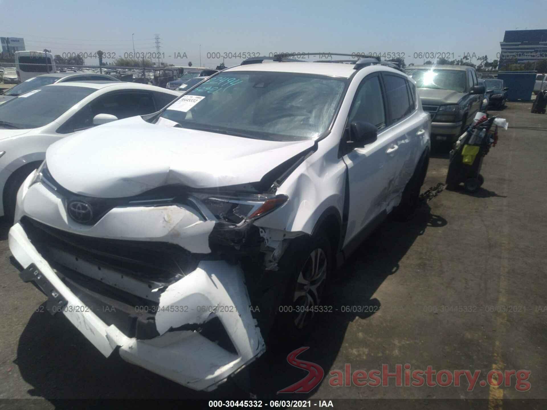 JTMZFREV2HJ135341 2017 TOYOTA RAV4