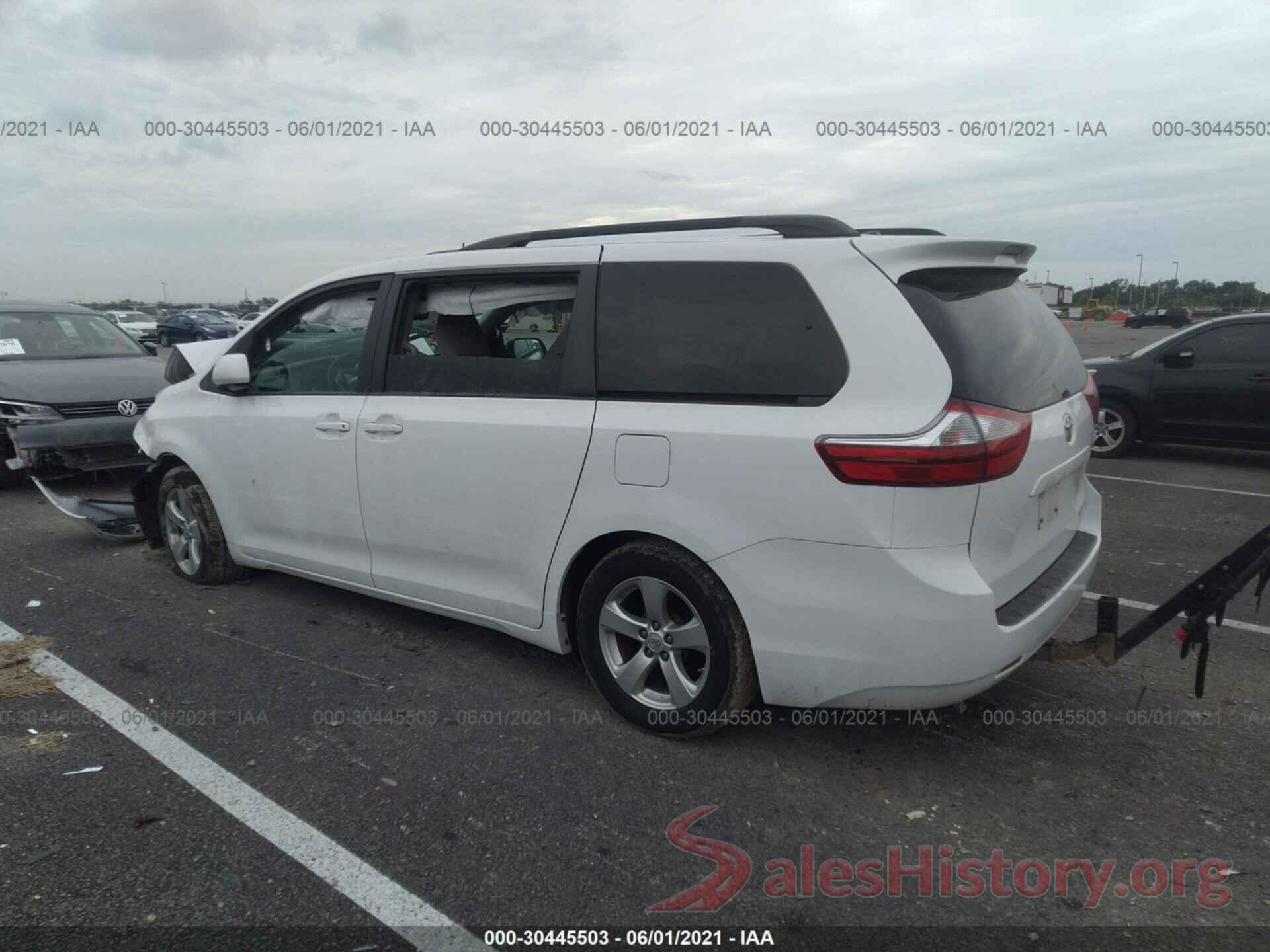 5TDKK3DC0GS748215 2016 TOYOTA SIENNA