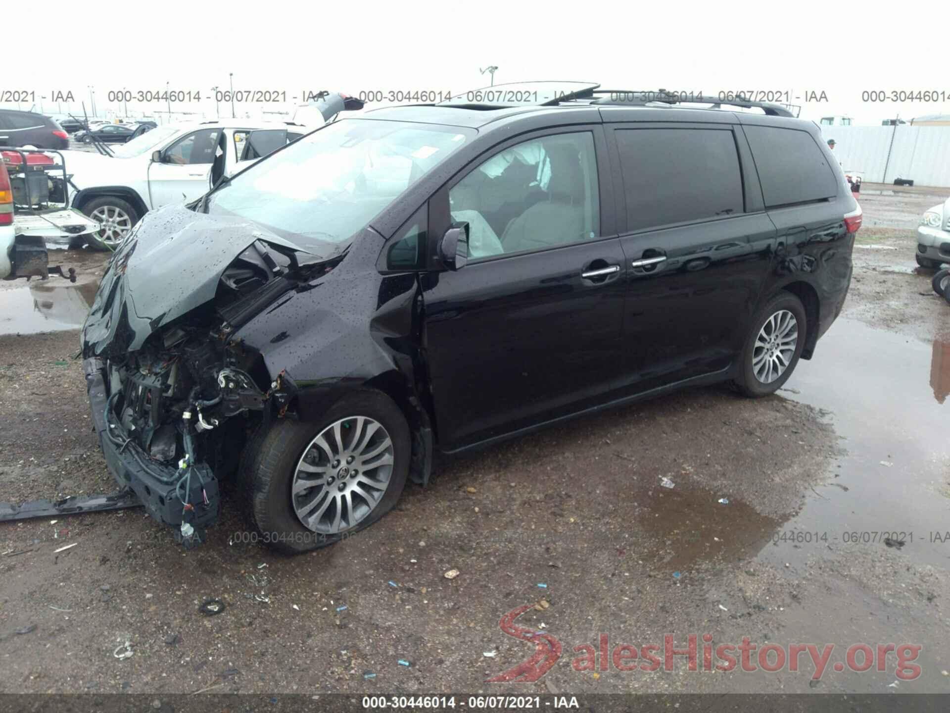 5TDYZ3DC4LS070276 2020 TOYOTA SIENNA