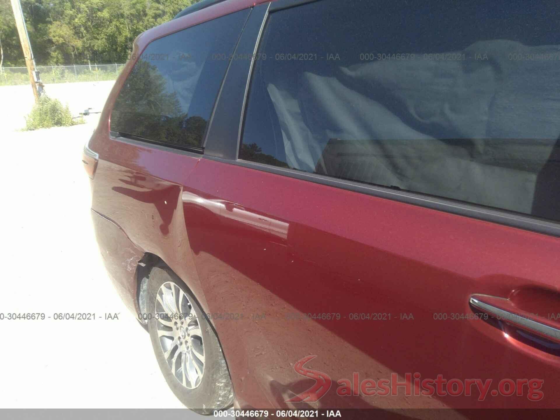 5TDYZ3DC3JS908200 2018 TOYOTA SIENNA