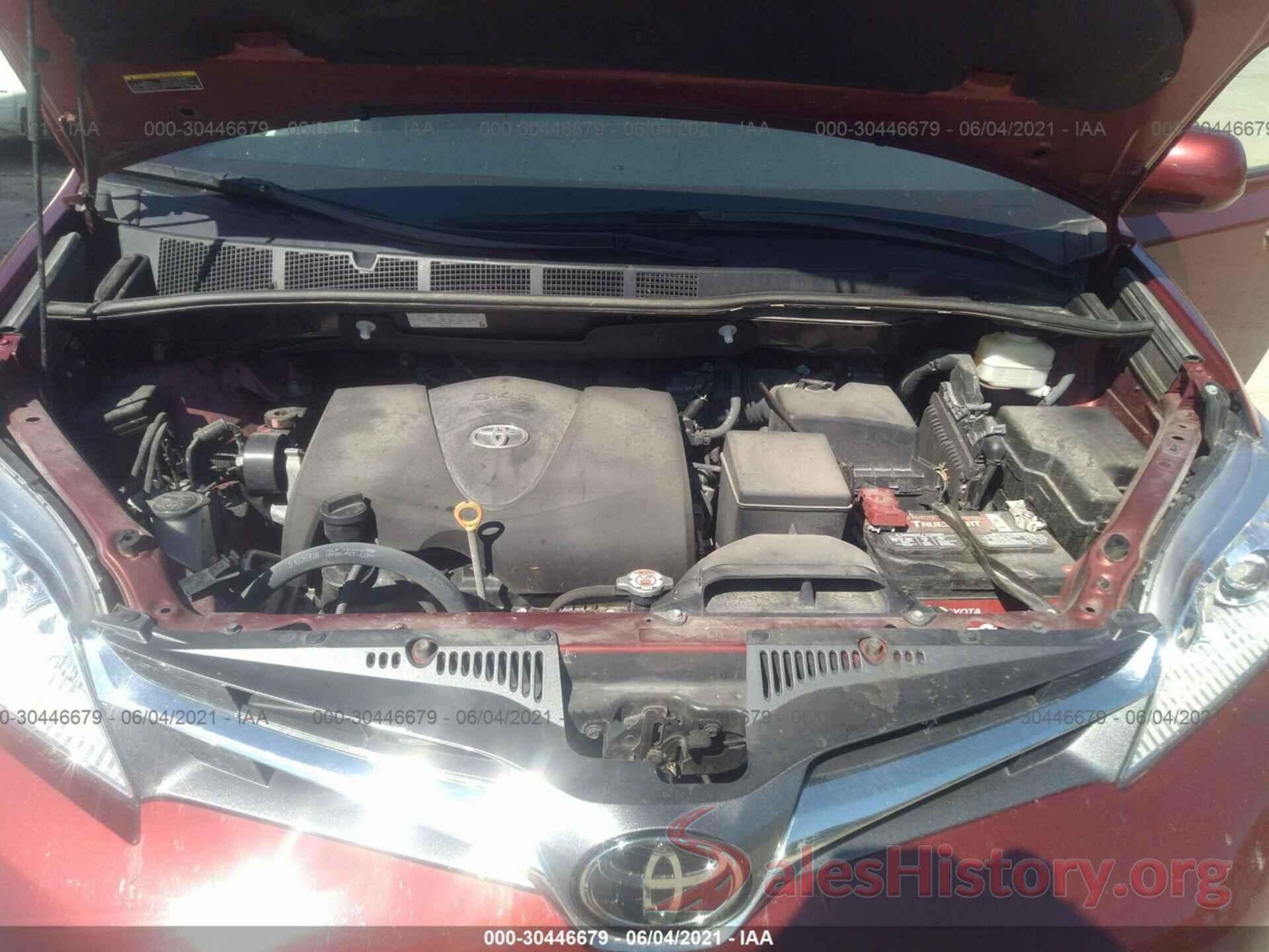 5TDYZ3DC3JS908200 2018 TOYOTA SIENNA