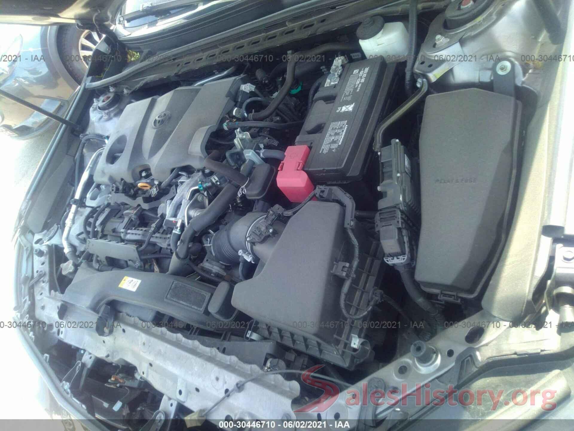 4T1B11HK4JU063139 2018 TOYOTA CAMRY