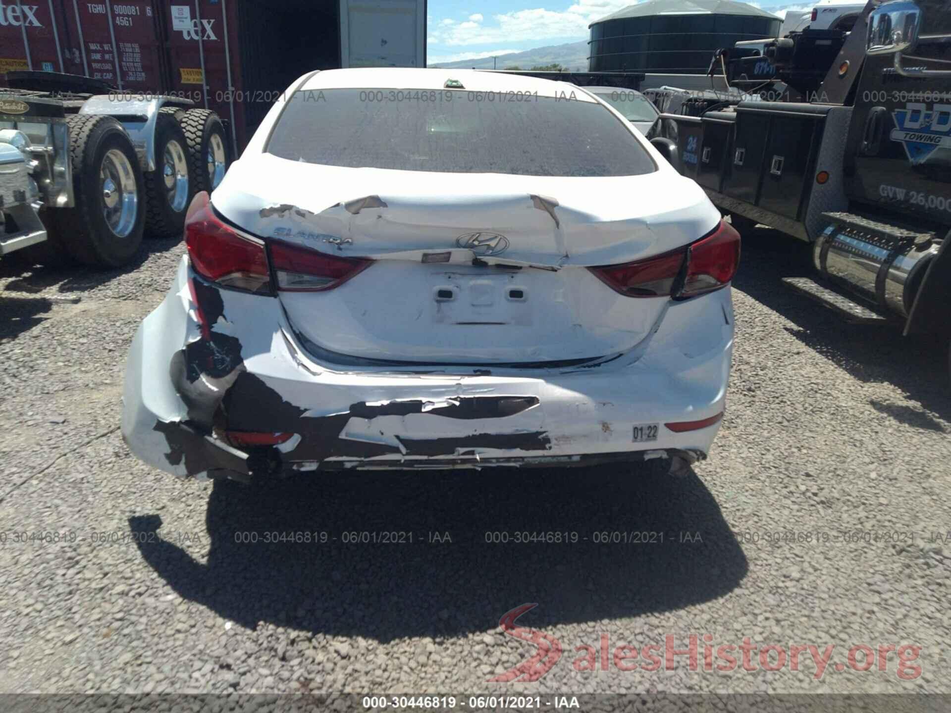 5NPDH4AE6GH692077 2016 HYUNDAI ELANTRA