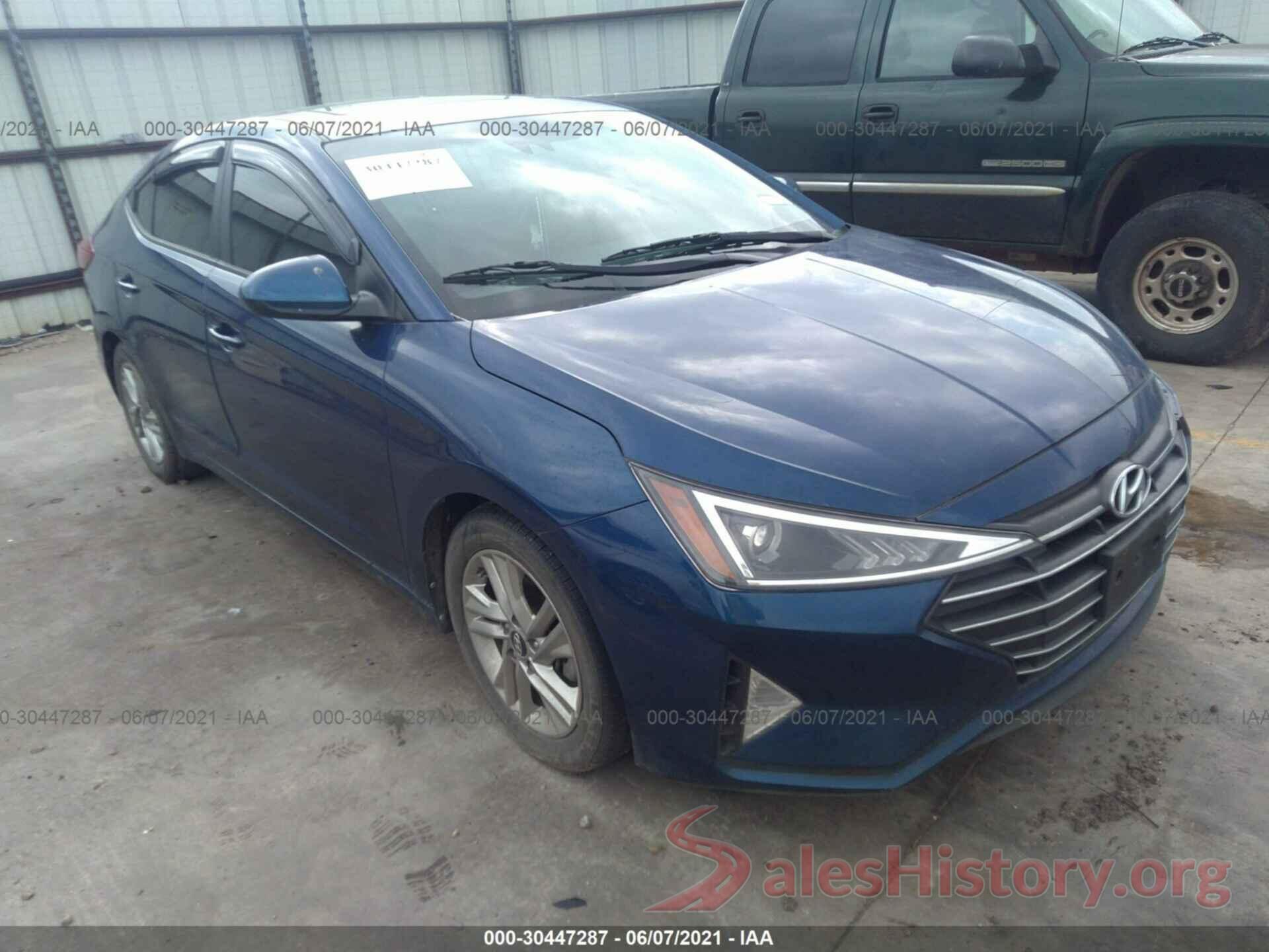 5NPD84LF4KH465808 2019 HYUNDAI ELANTRA