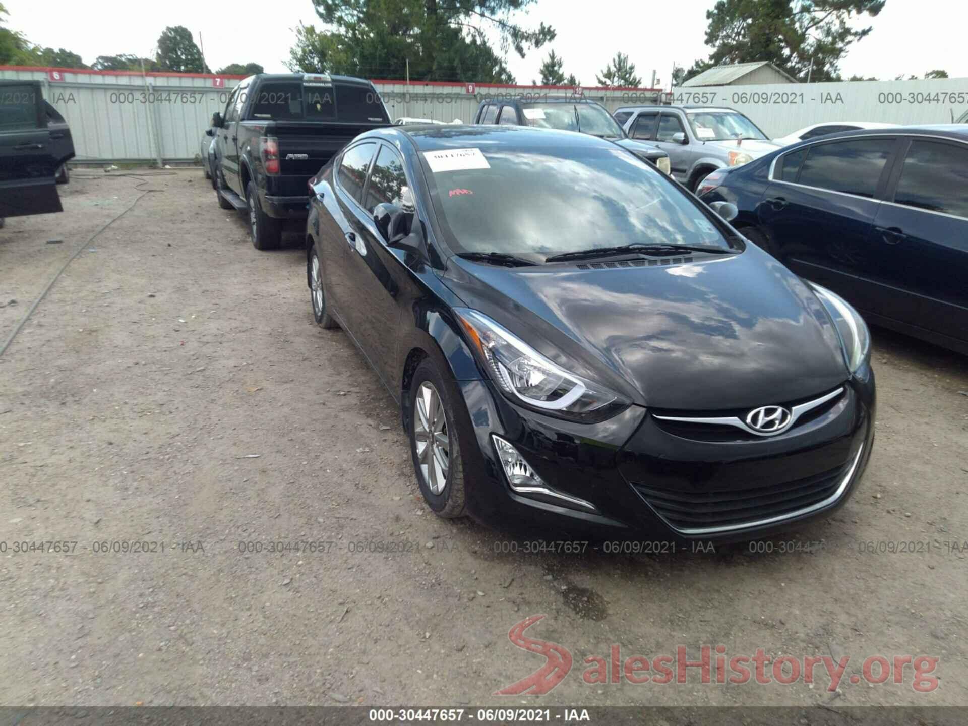 5NPDH4AE7GH728908 2016 HYUNDAI ELANTRA