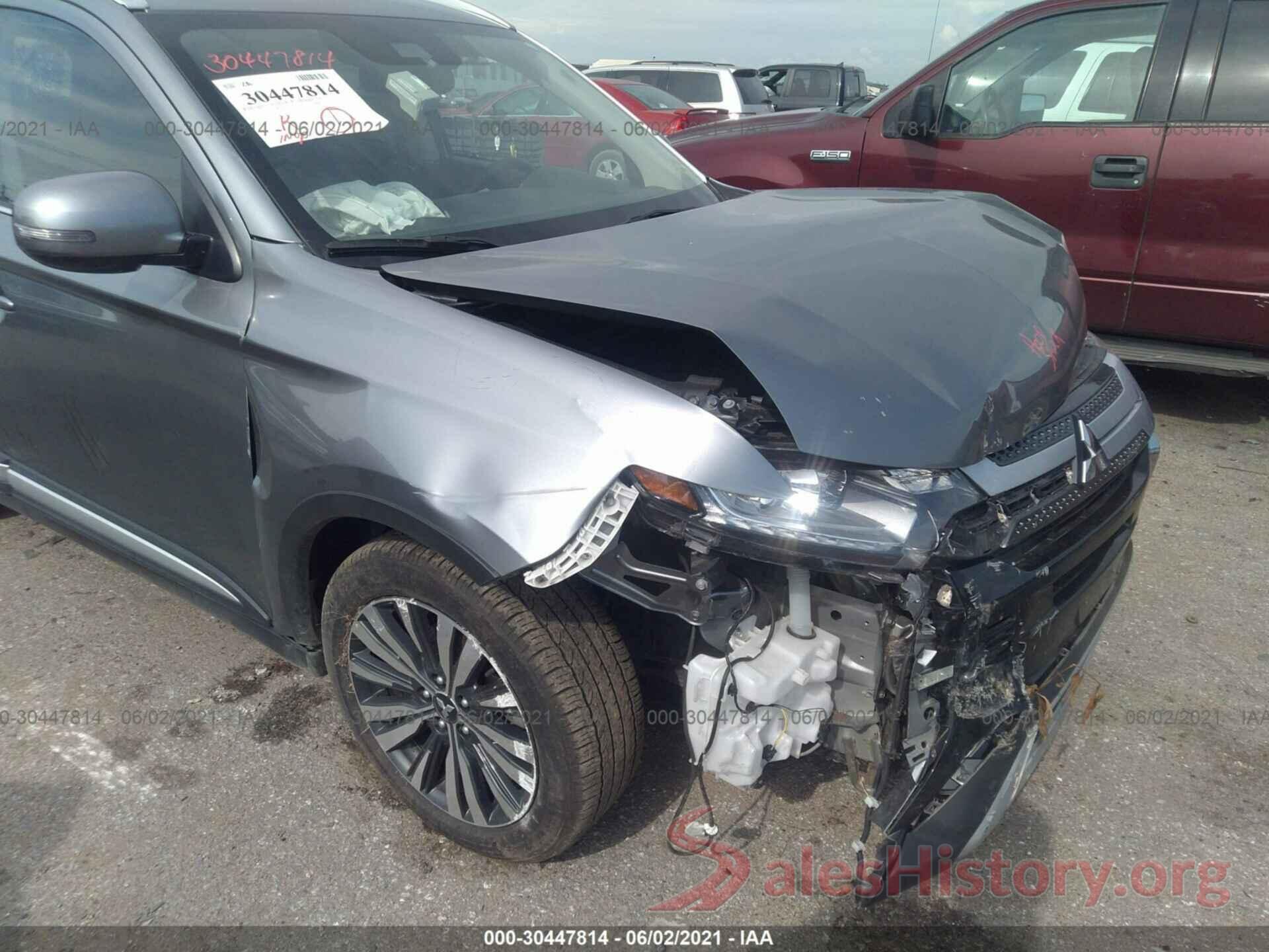 JA4AD3A33LZ043244 2020 MITSUBISHI OUTLANDER