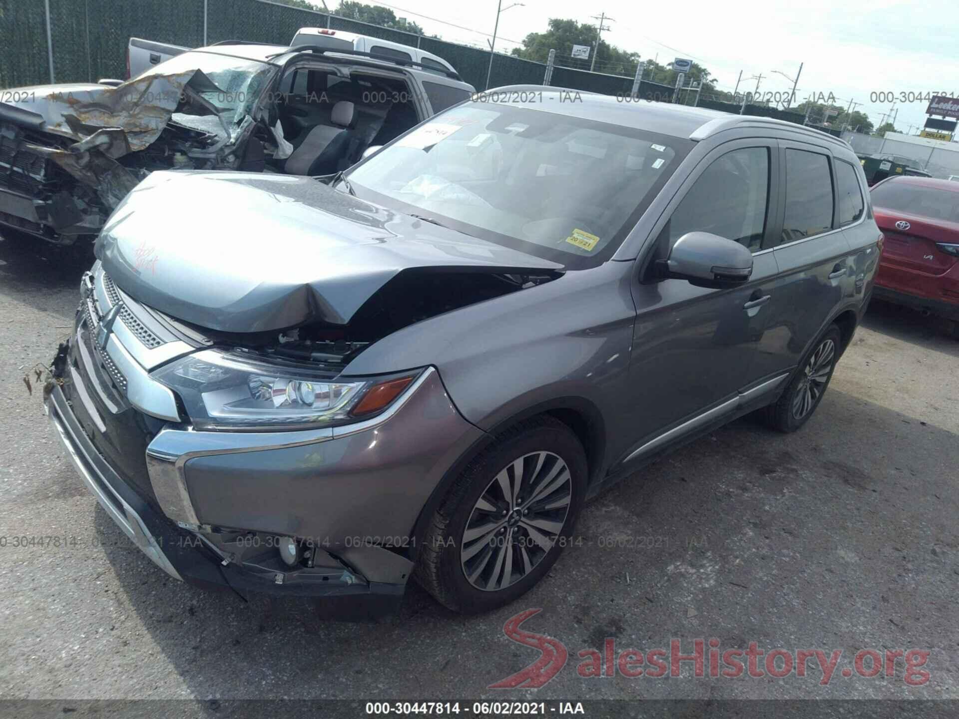 JA4AD3A33LZ043244 2020 MITSUBISHI OUTLANDER