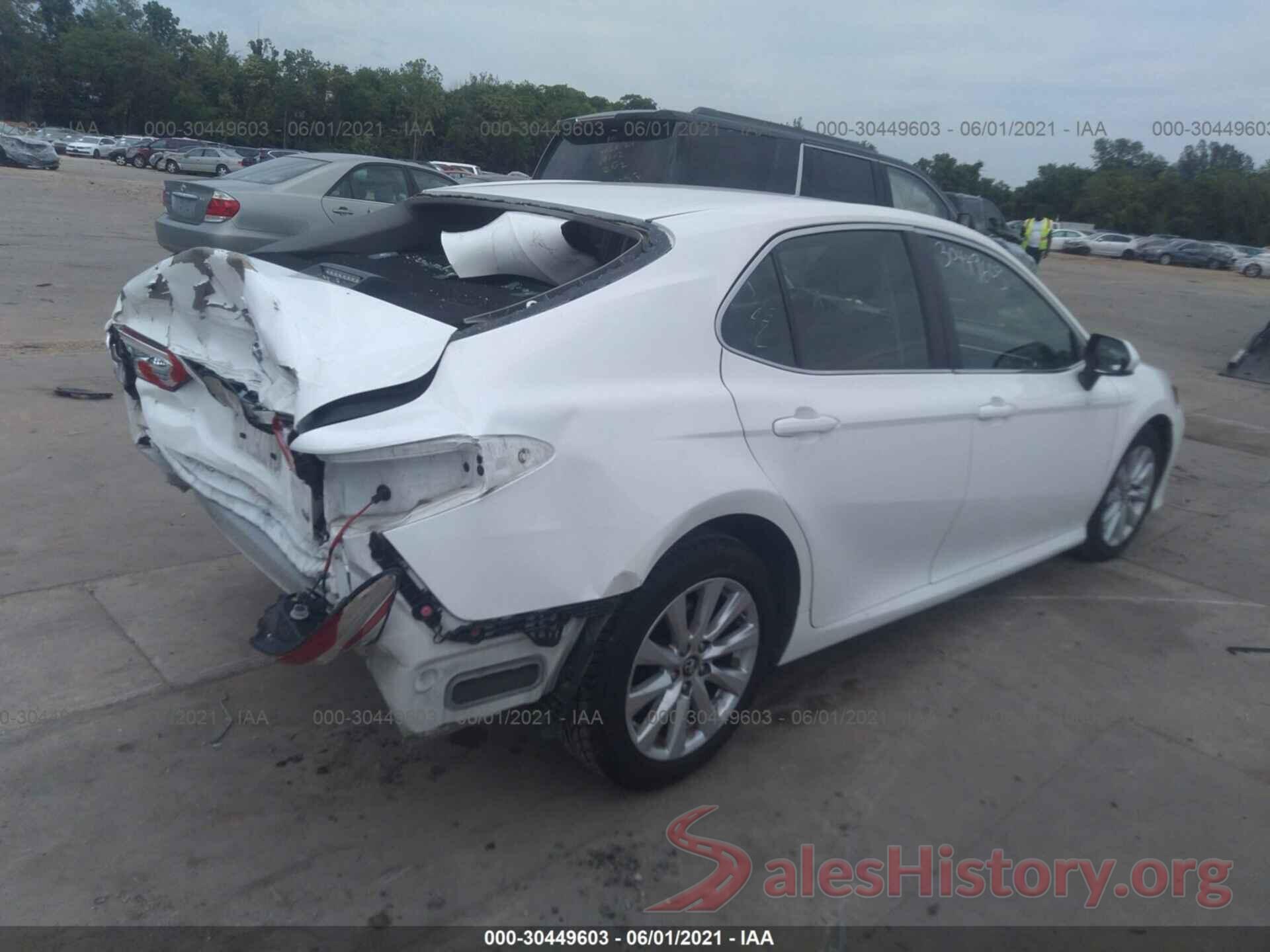 JTNB11HK0J3022965 2018 TOYOTA CAMRY