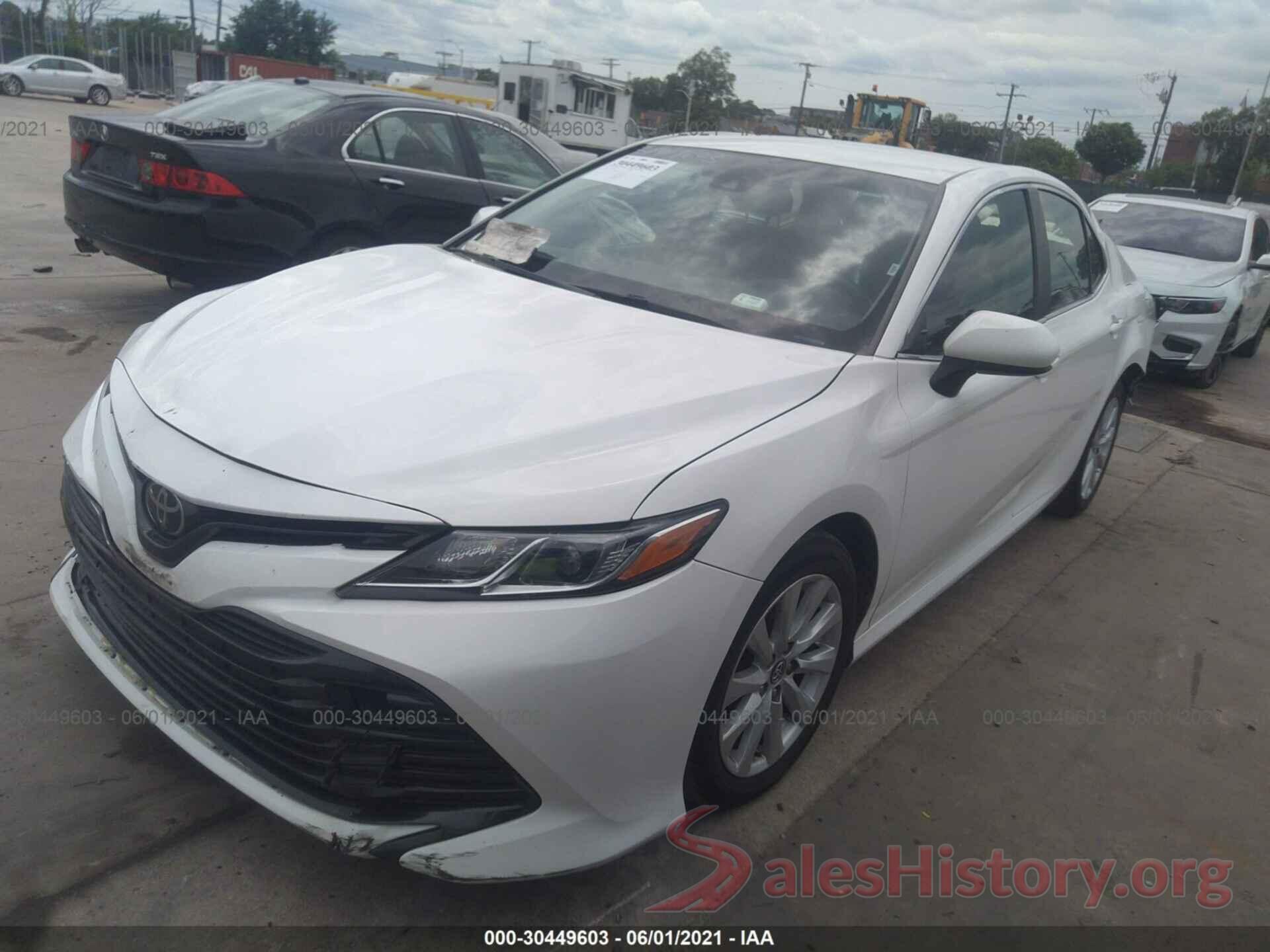 JTNB11HK0J3022965 2018 TOYOTA CAMRY