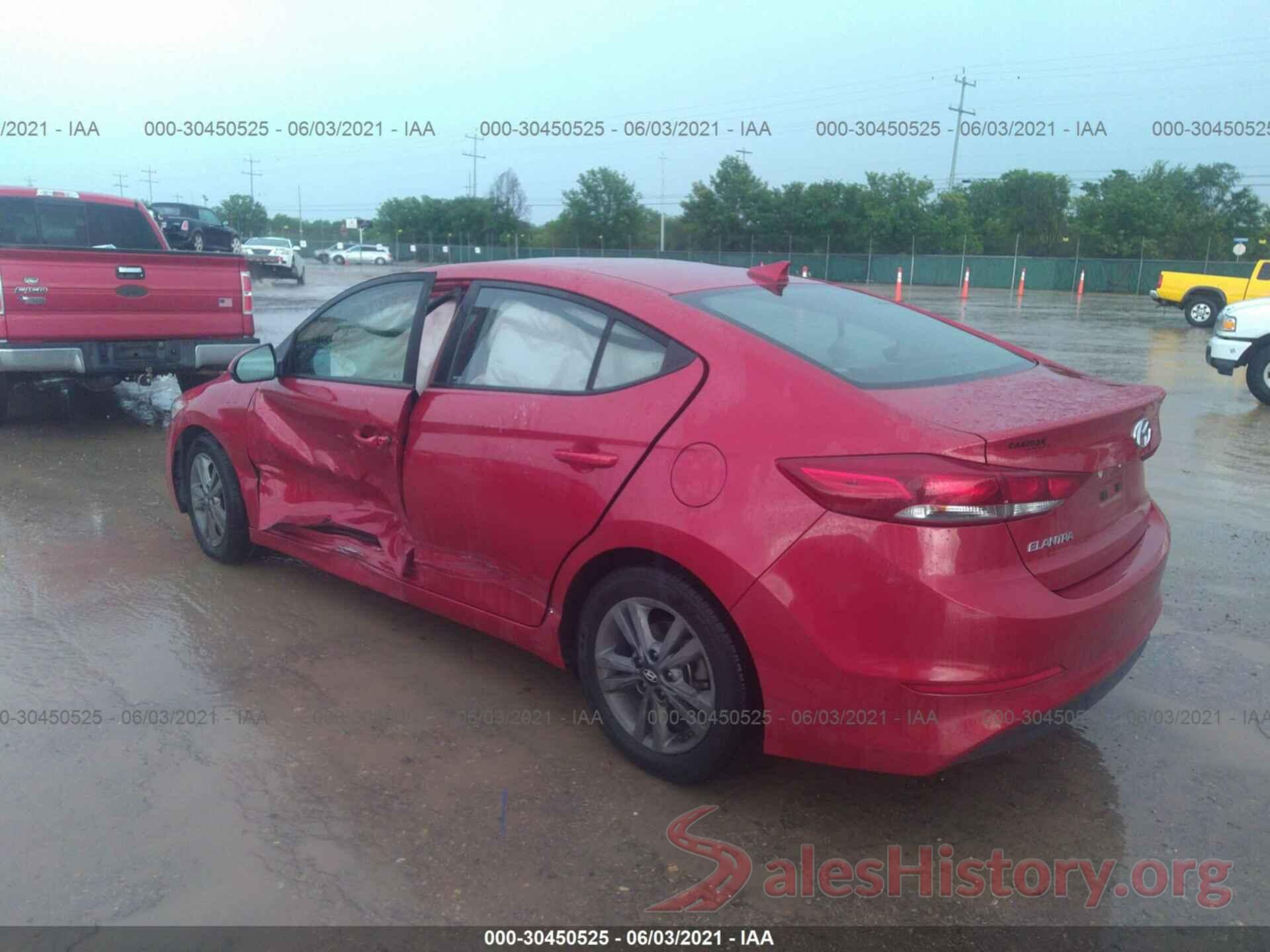 5NPD84LF2JH215532 2018 HYUNDAI ELANTRA