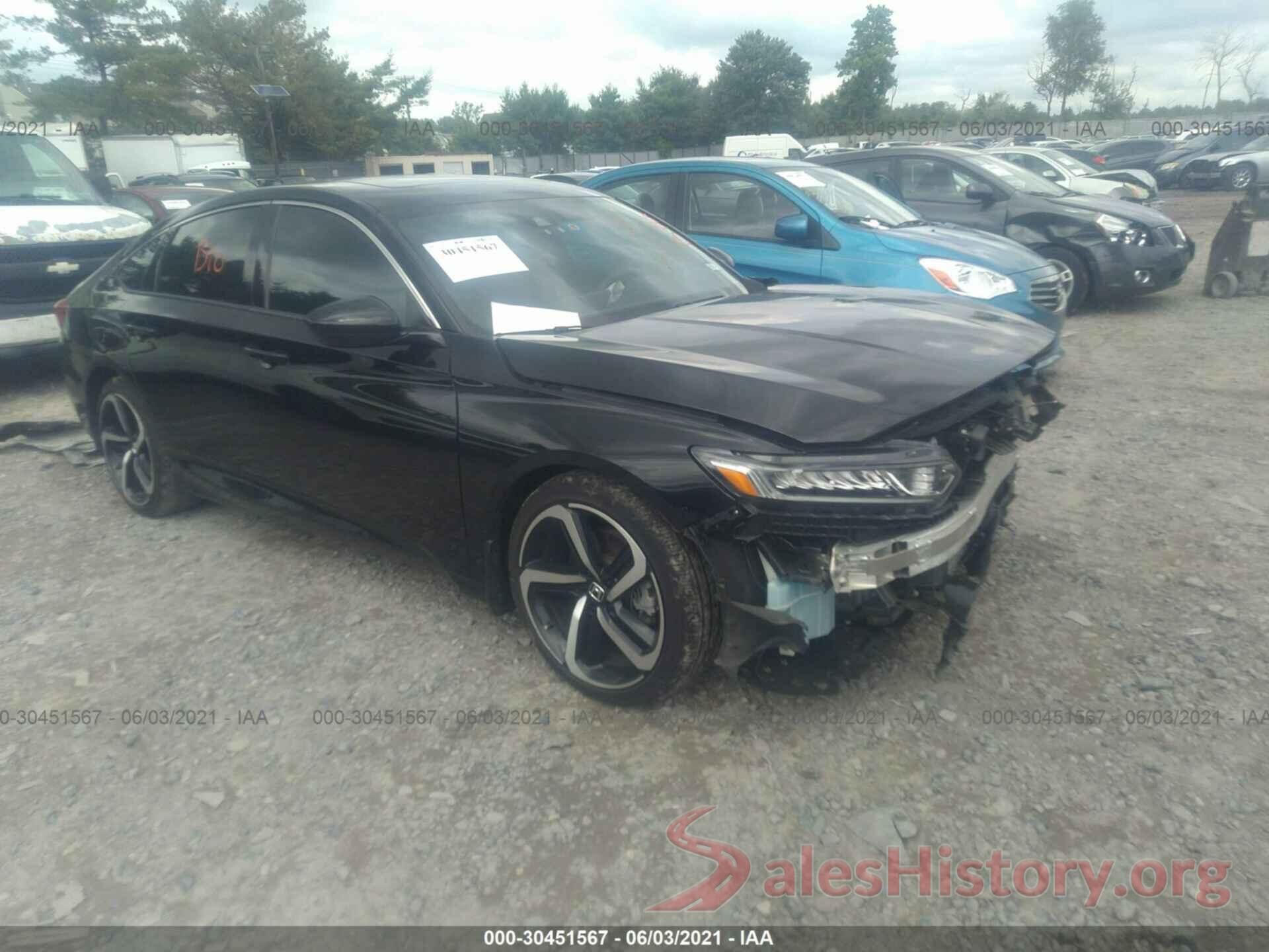 1HGCV2F32JA035700 2018 HONDA ACCORD SEDAN