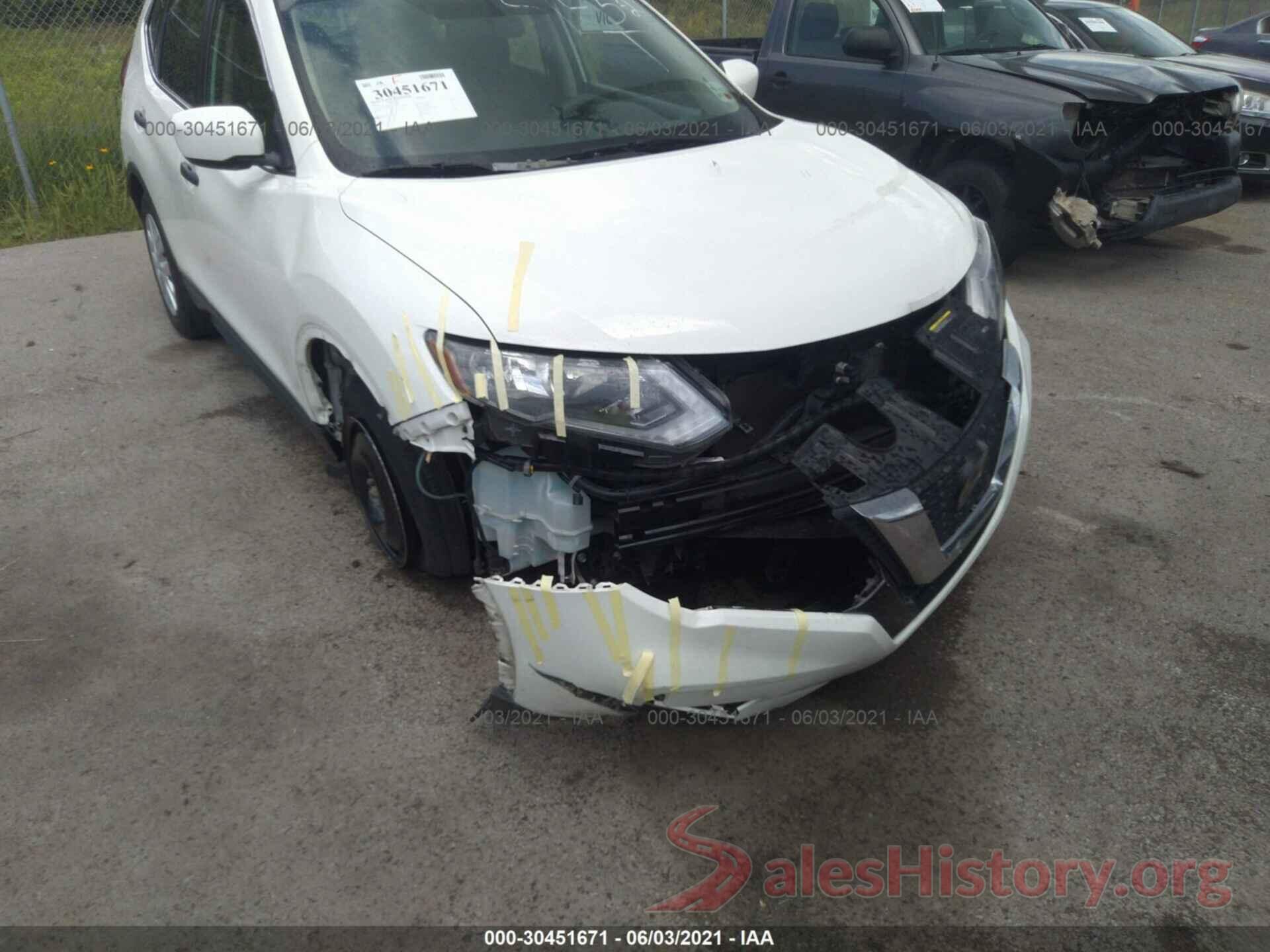 5N1AT2MT8JC711095 2018 NISSAN ROGUE