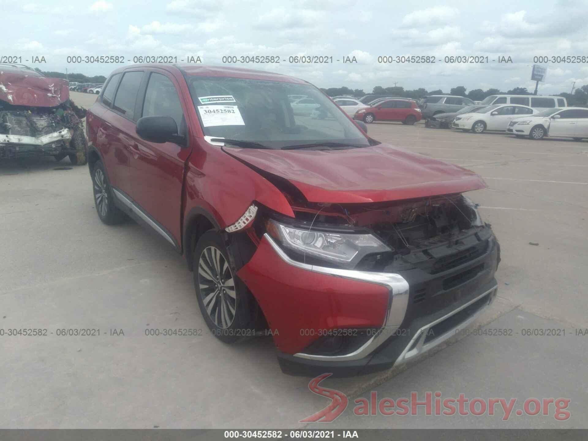 JA4AD2A3XLZ007738 2020 MITSUBISHI OUTLANDER