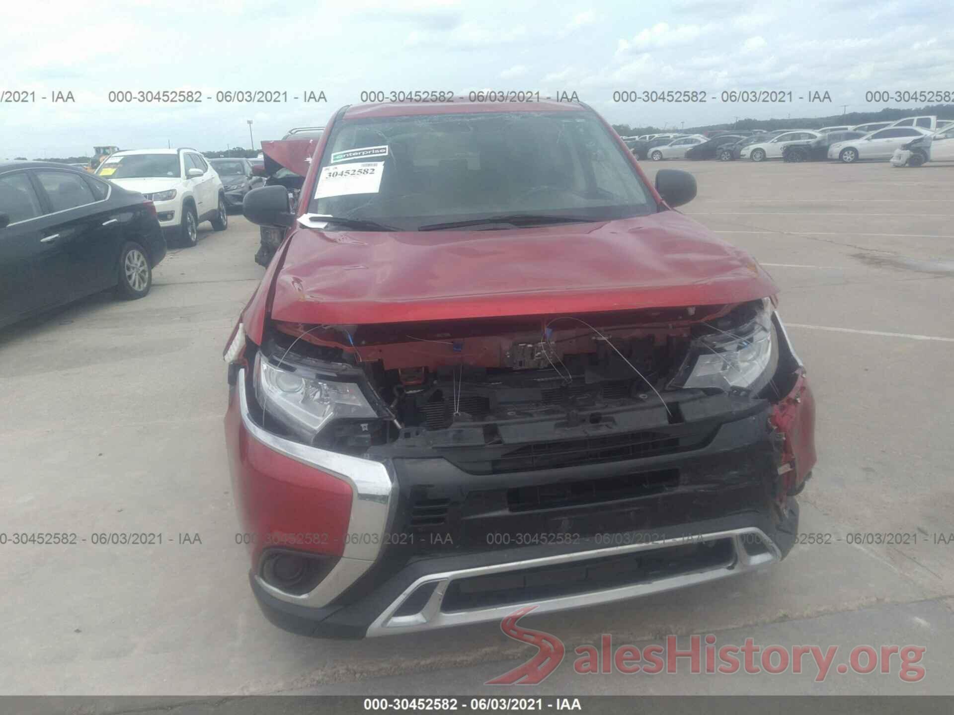 JA4AD2A3XLZ007738 2020 MITSUBISHI OUTLANDER