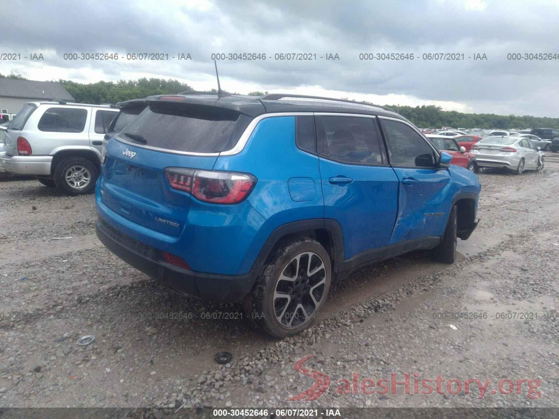 3C4NJDCB2JT104758 2018 JEEP COMPASS