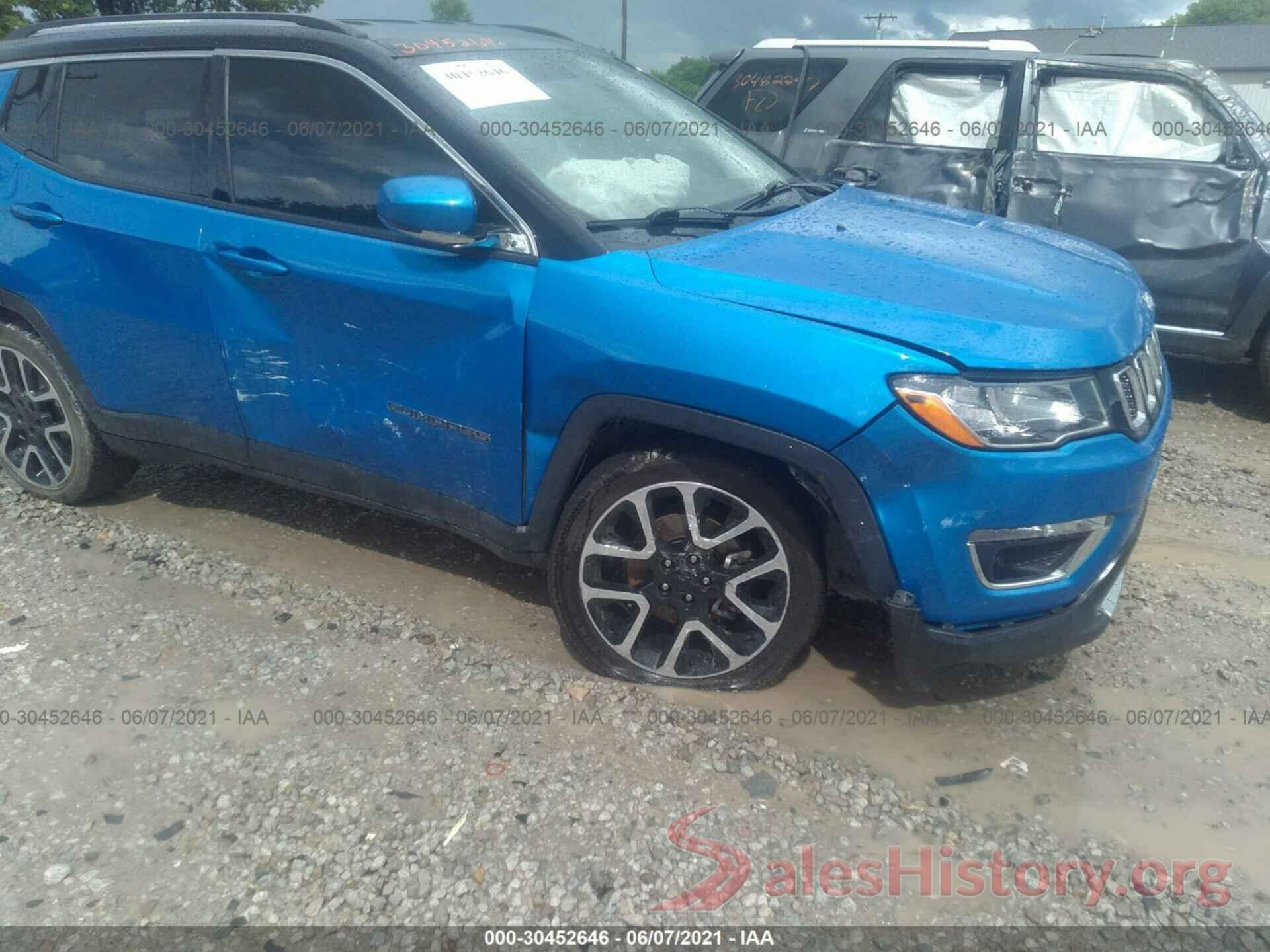 3C4NJDCB2JT104758 2018 JEEP COMPASS