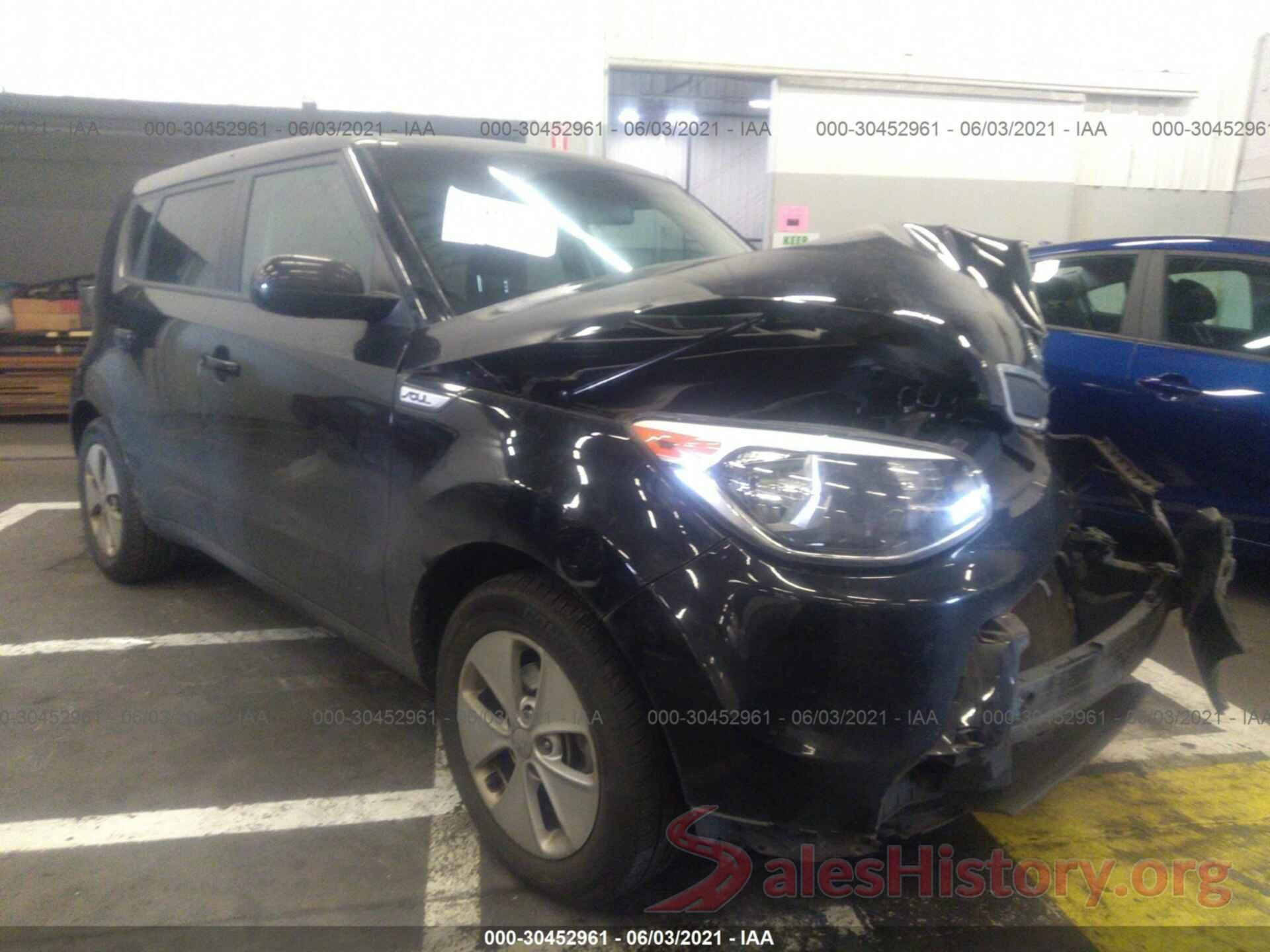 KNDJN2A25G7358116 2016 KIA SOUL