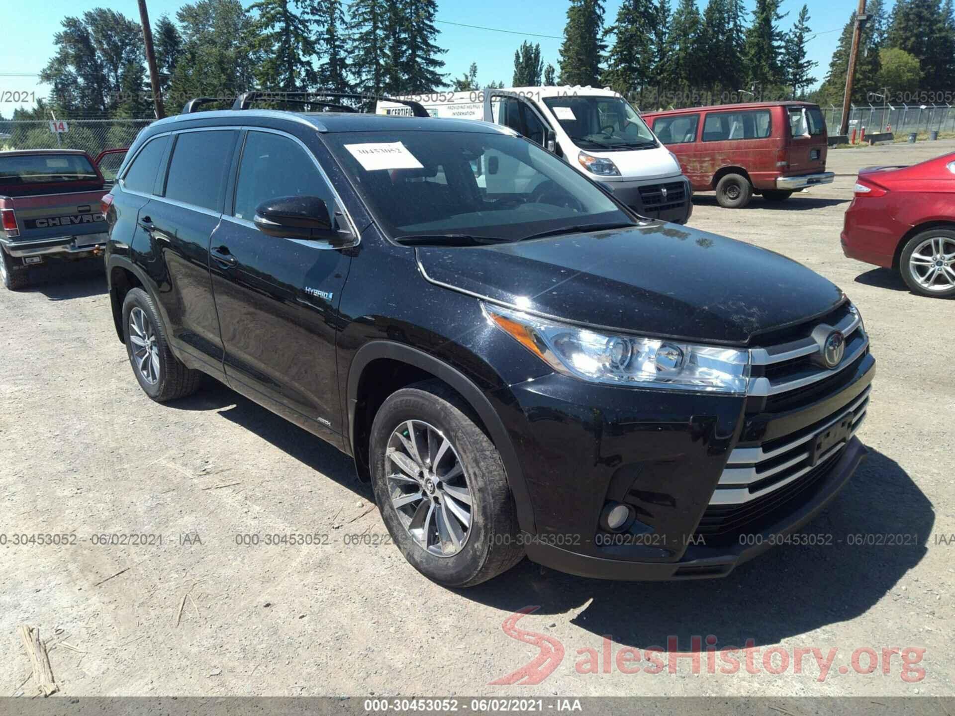 5TDJGRFH7JS051155 2018 TOYOTA HIGHLANDER