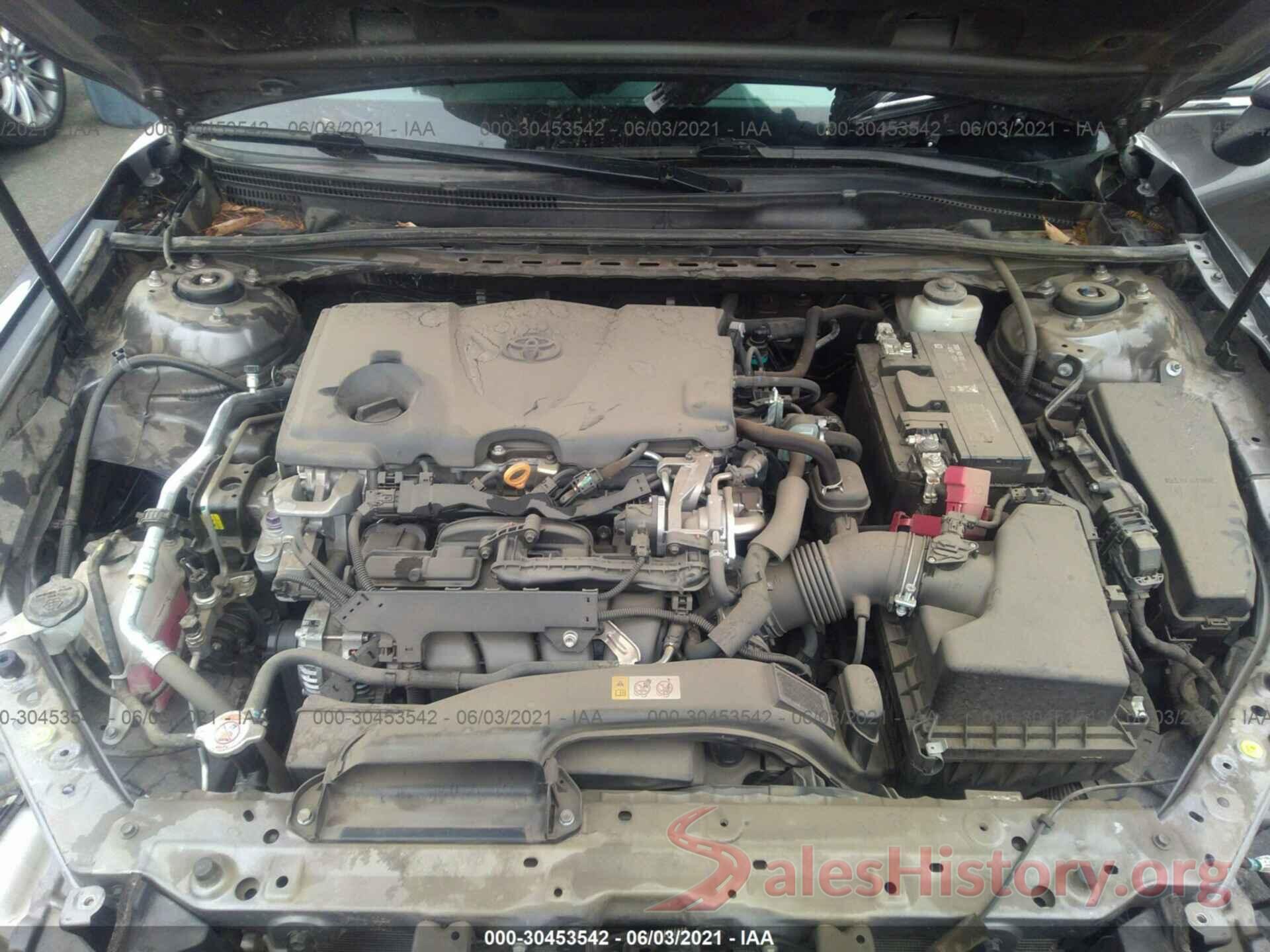 4T1B11HK4JU065974 2018 TOYOTA CAMRY