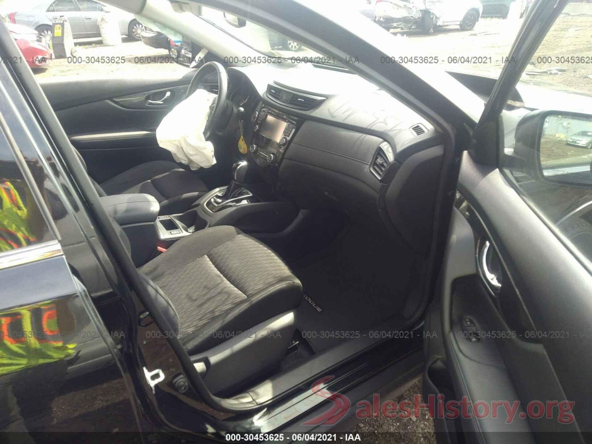 KNMAT2MV4HP520685 2017 NISSAN ROGUE