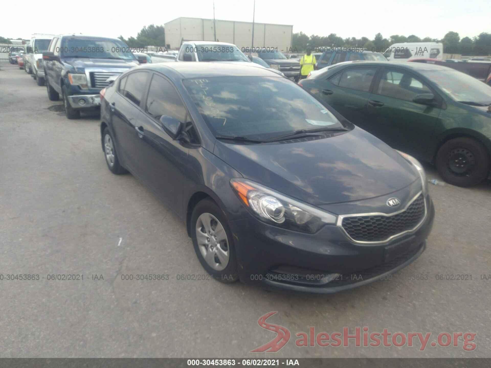 KNAFX4A60G5516627 2016 KIA FORTE