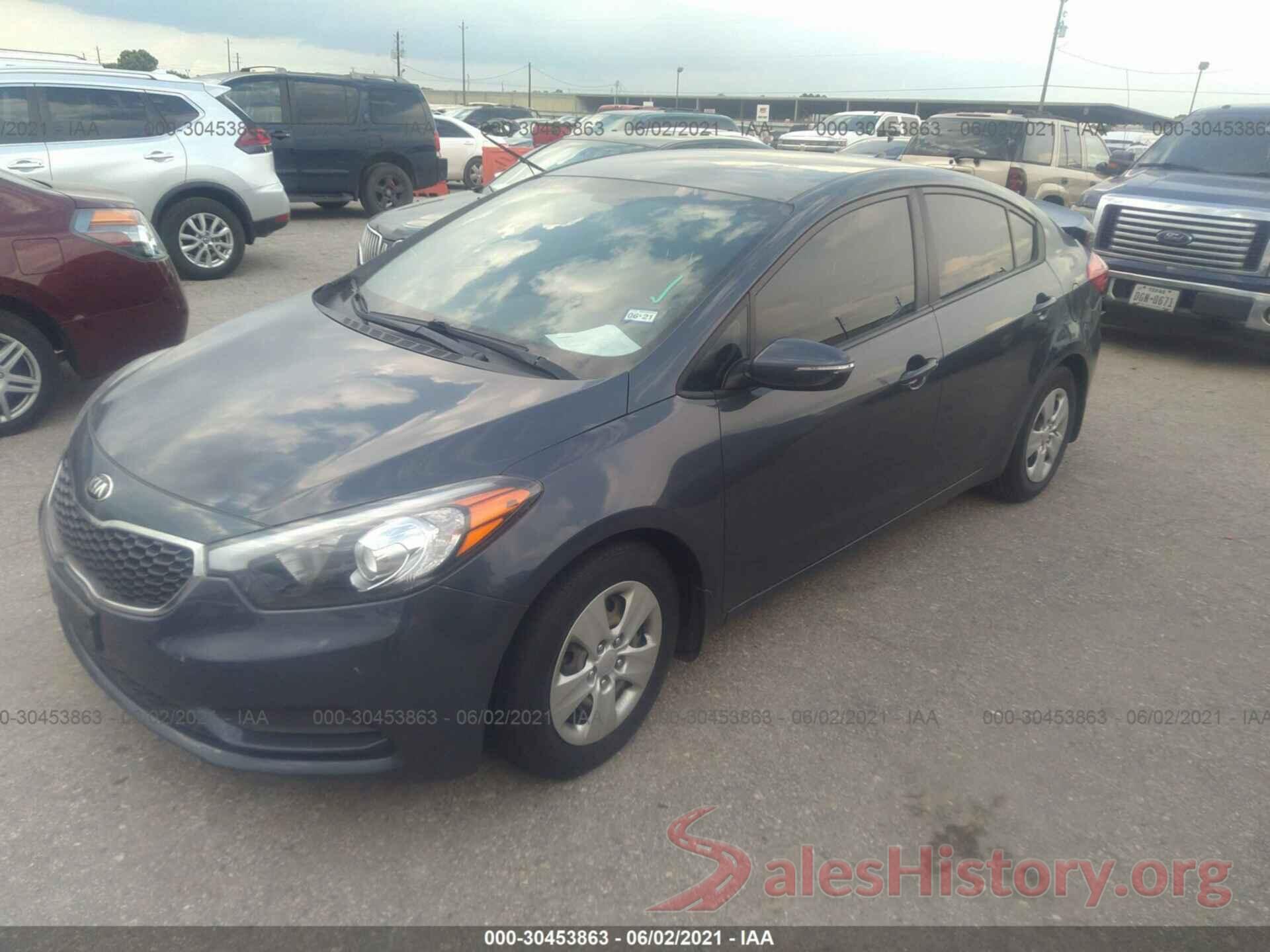 KNAFX4A60G5516627 2016 KIA FORTE