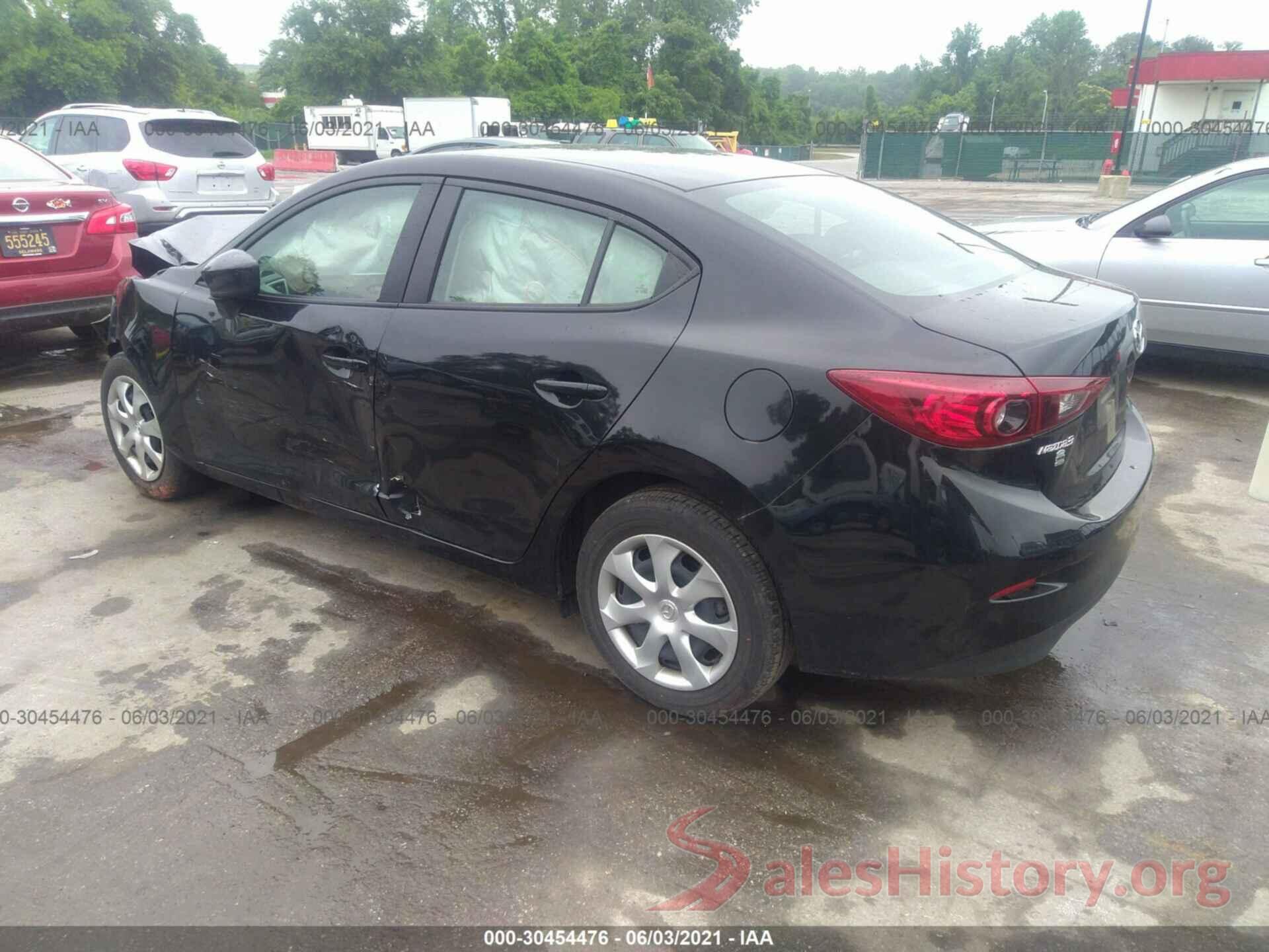 3MZBN1U77HM157571 2017 MAZDA MAZDA3 4-DOOR