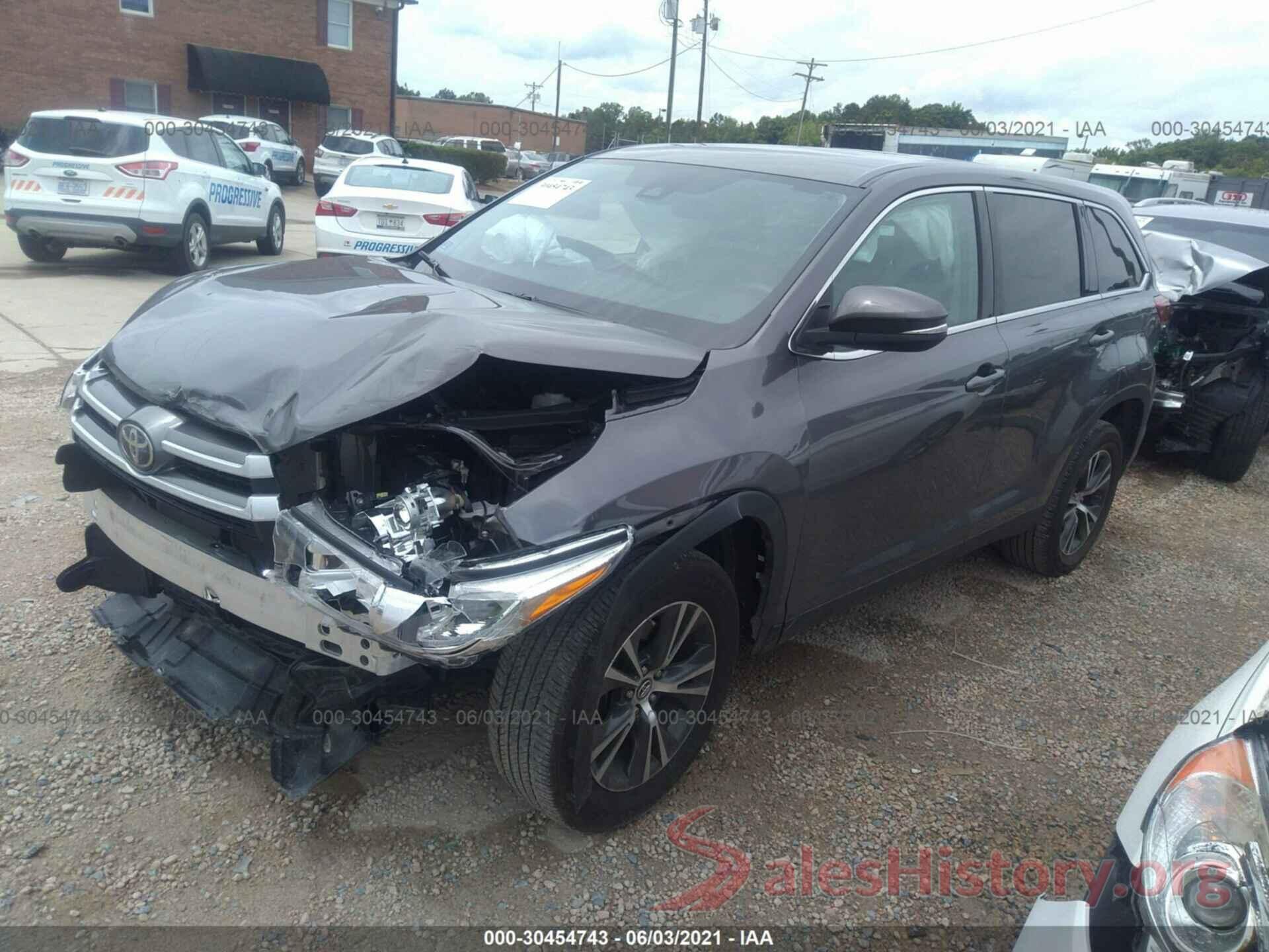 5TDZARFH2KS058567 2019 TOYOTA HIGHLANDER