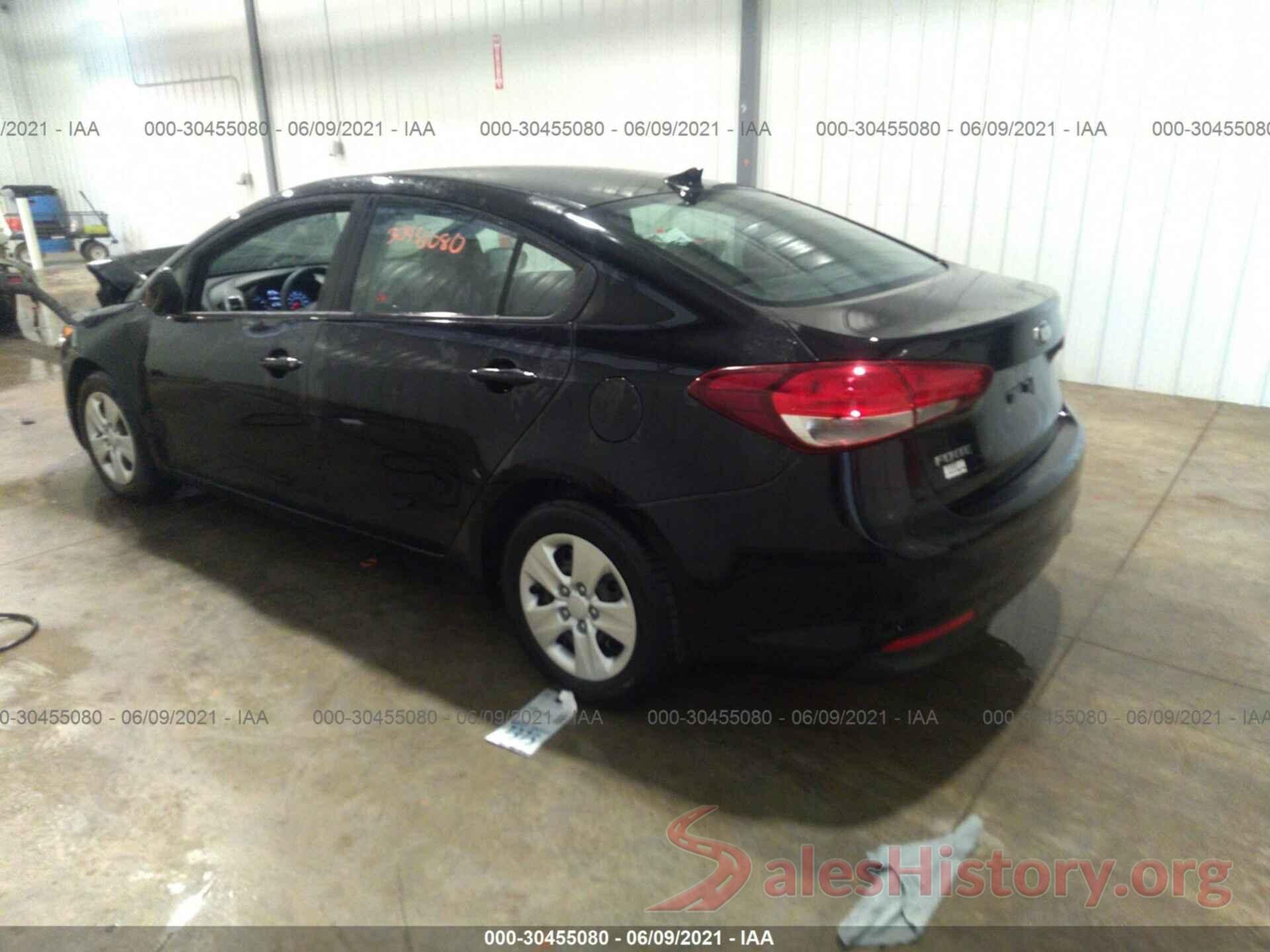 3KPFK4A77JE184305 2018 KIA FORTE