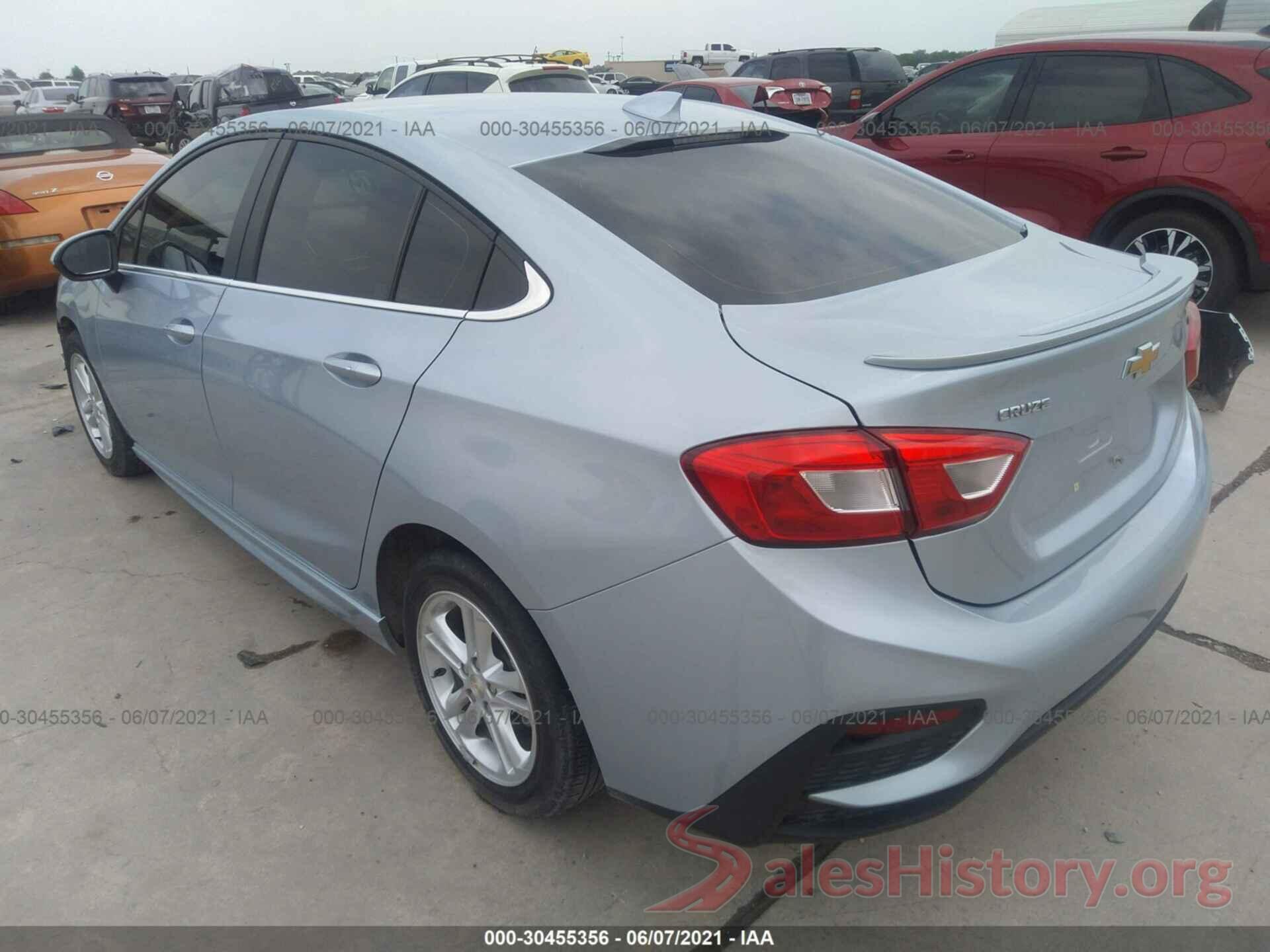 1G1BE5SM0J7190584 2018 CHEVROLET CRUZE