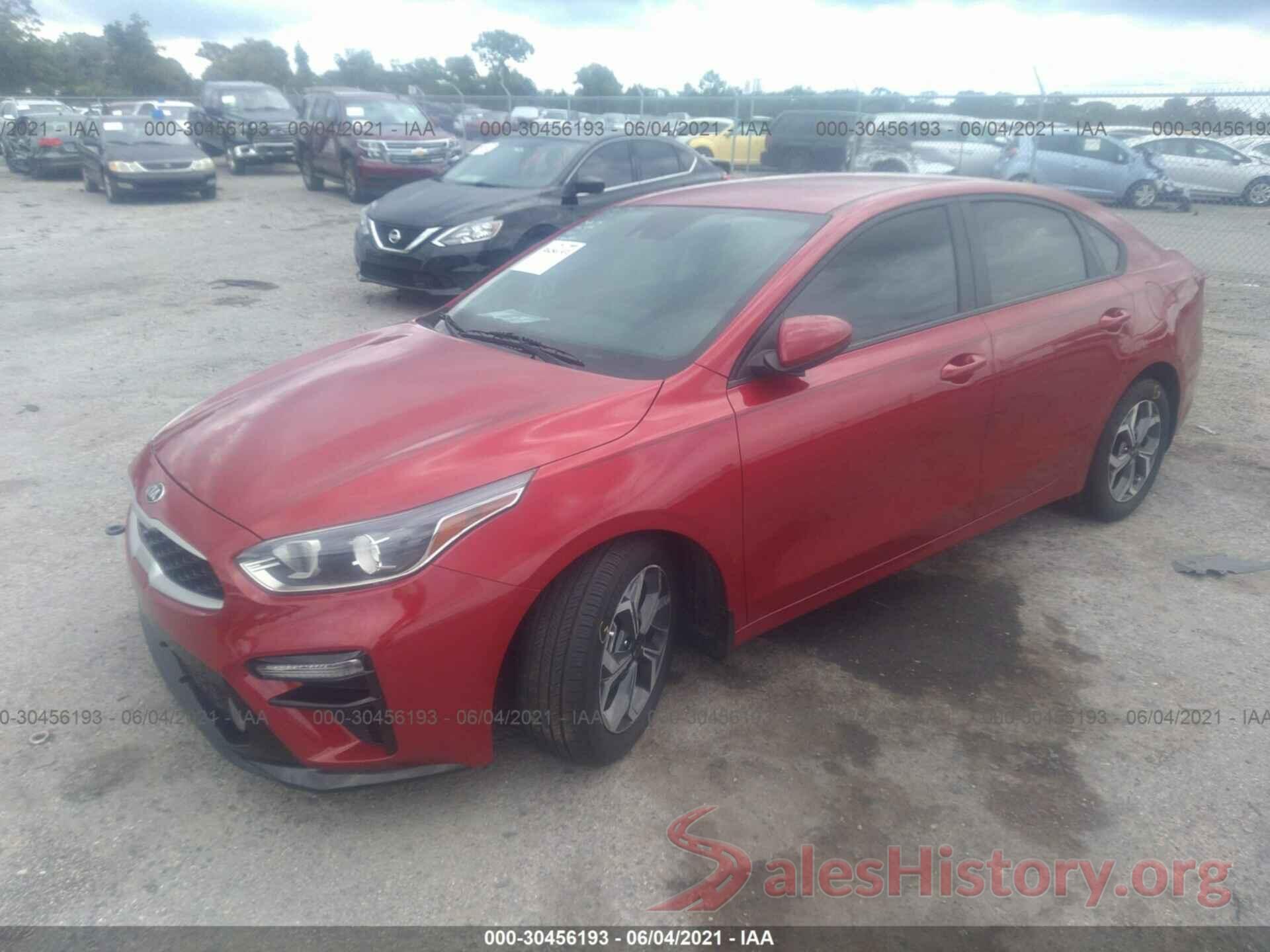 3KPF24AD7KE133698 2019 KIA FORTE