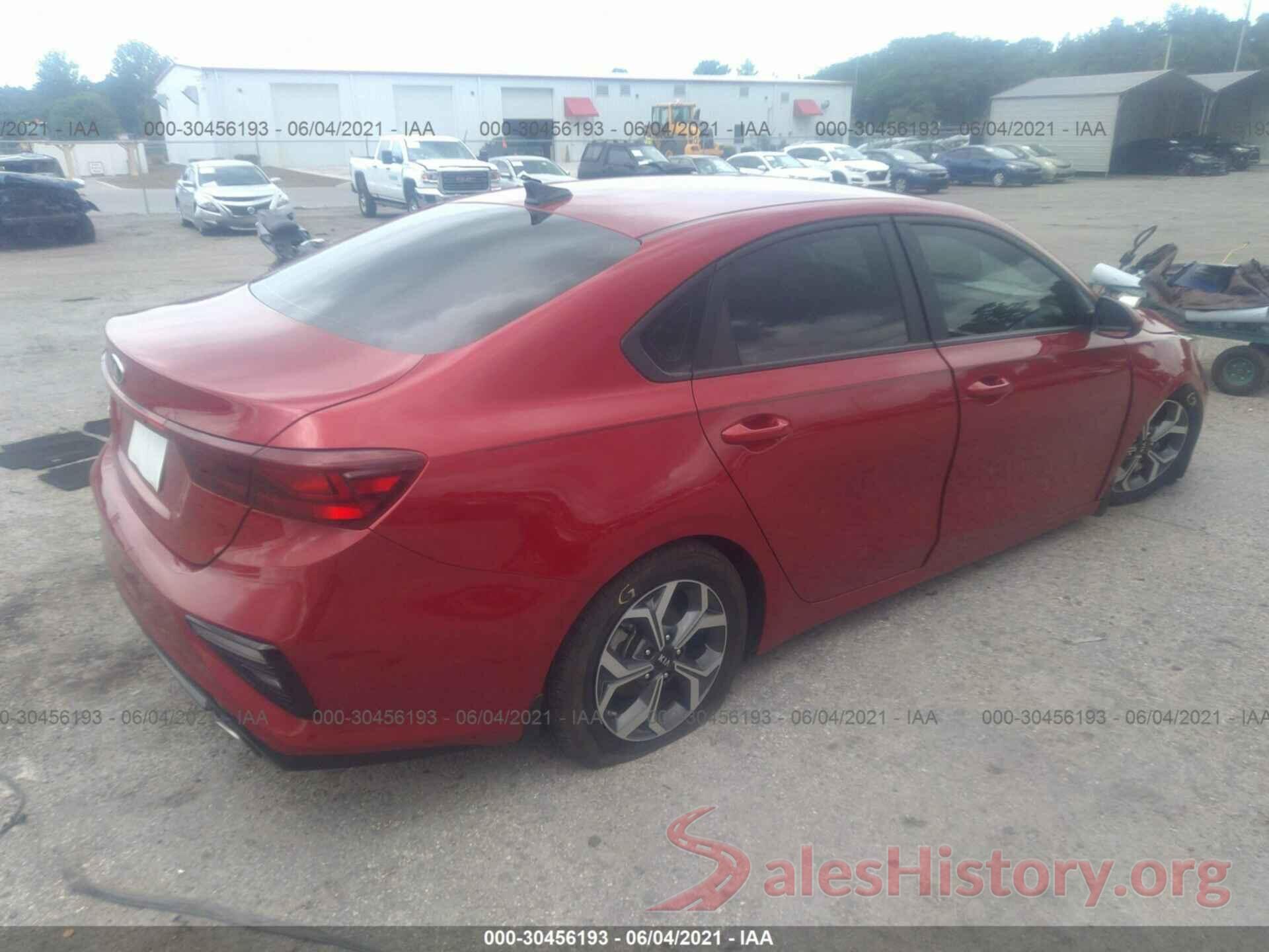 3KPF24AD7KE133698 2019 KIA FORTE